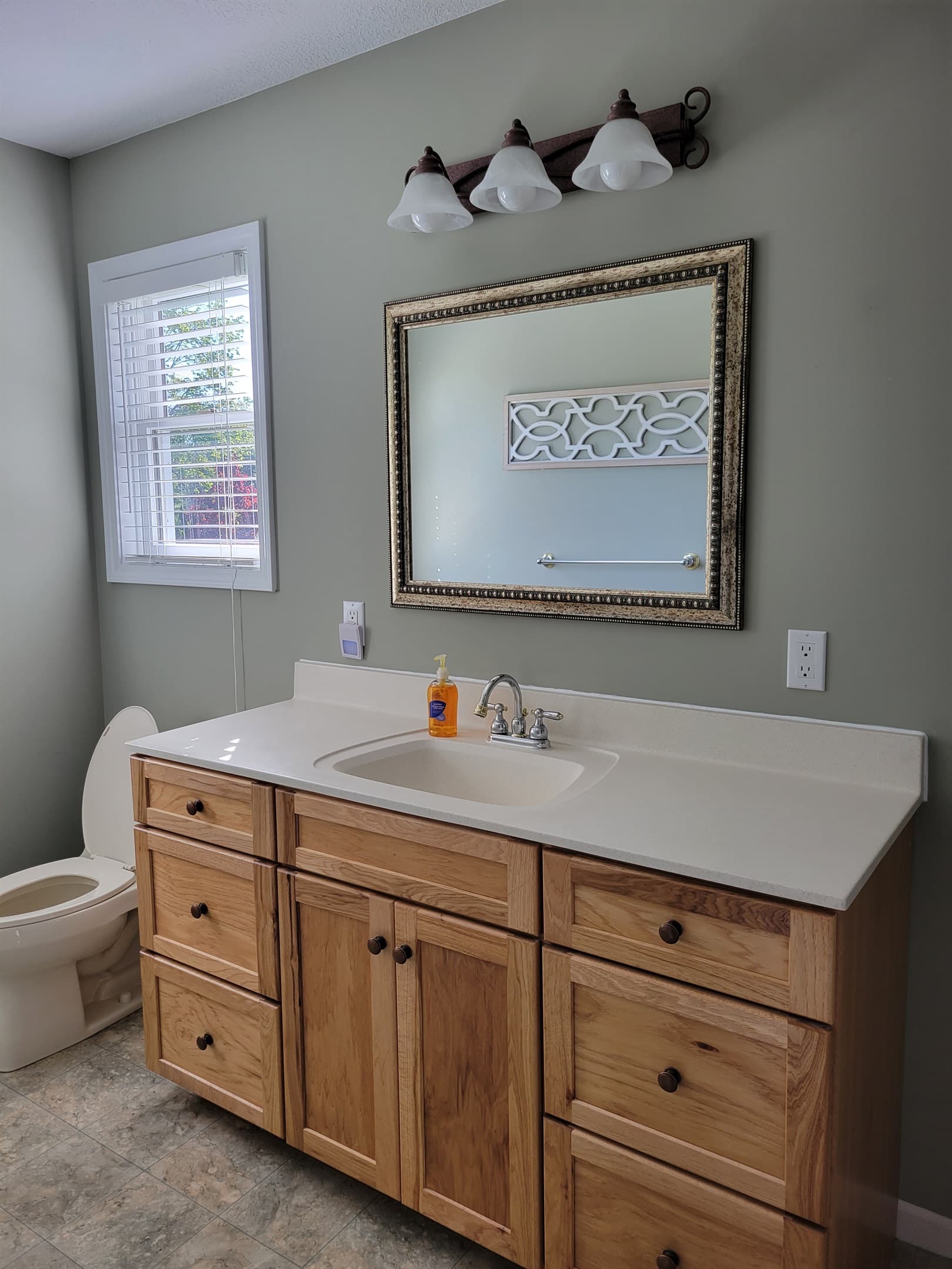 Second floor queen suite bathroom