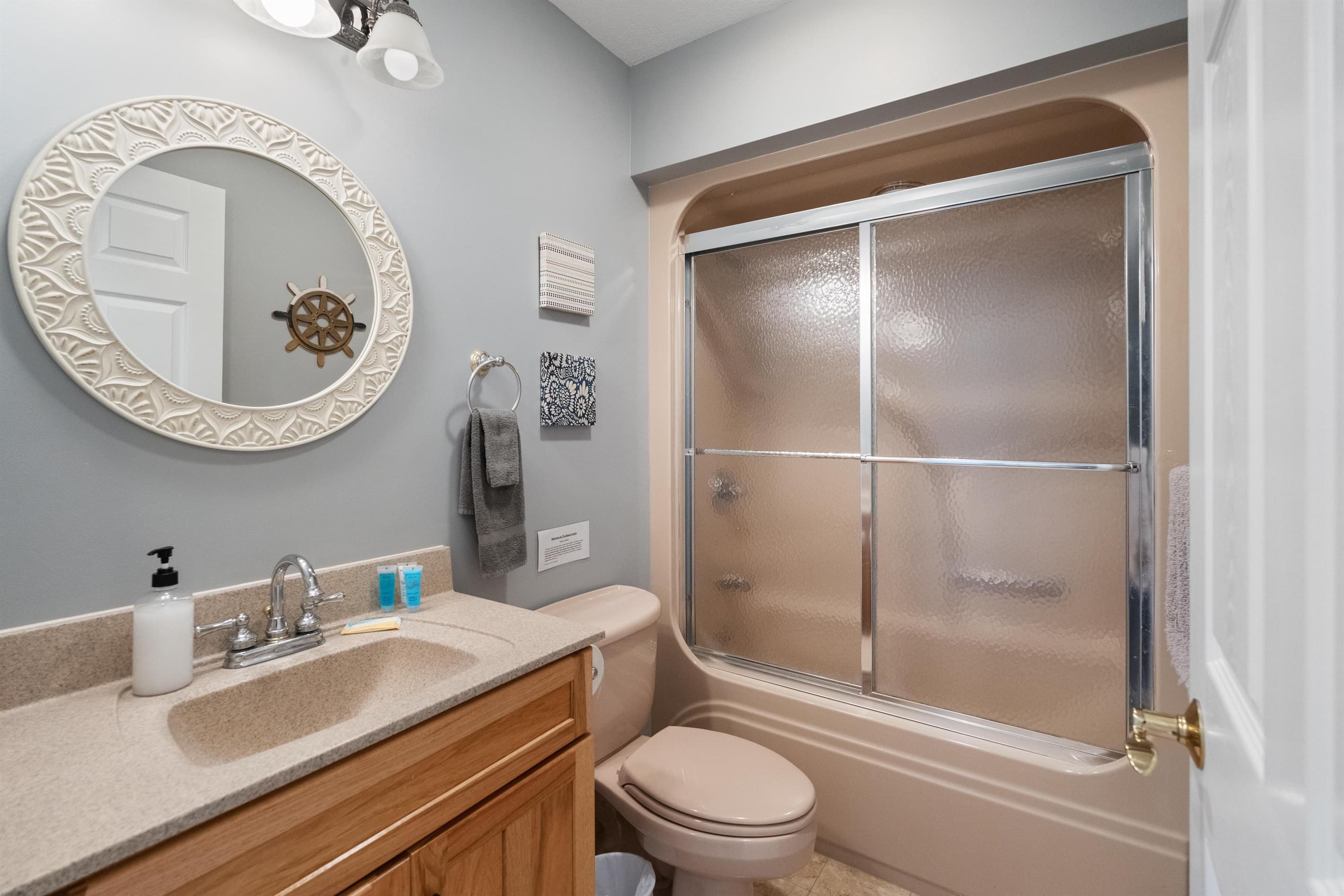 Shared full bathroom for kids bunk rooms