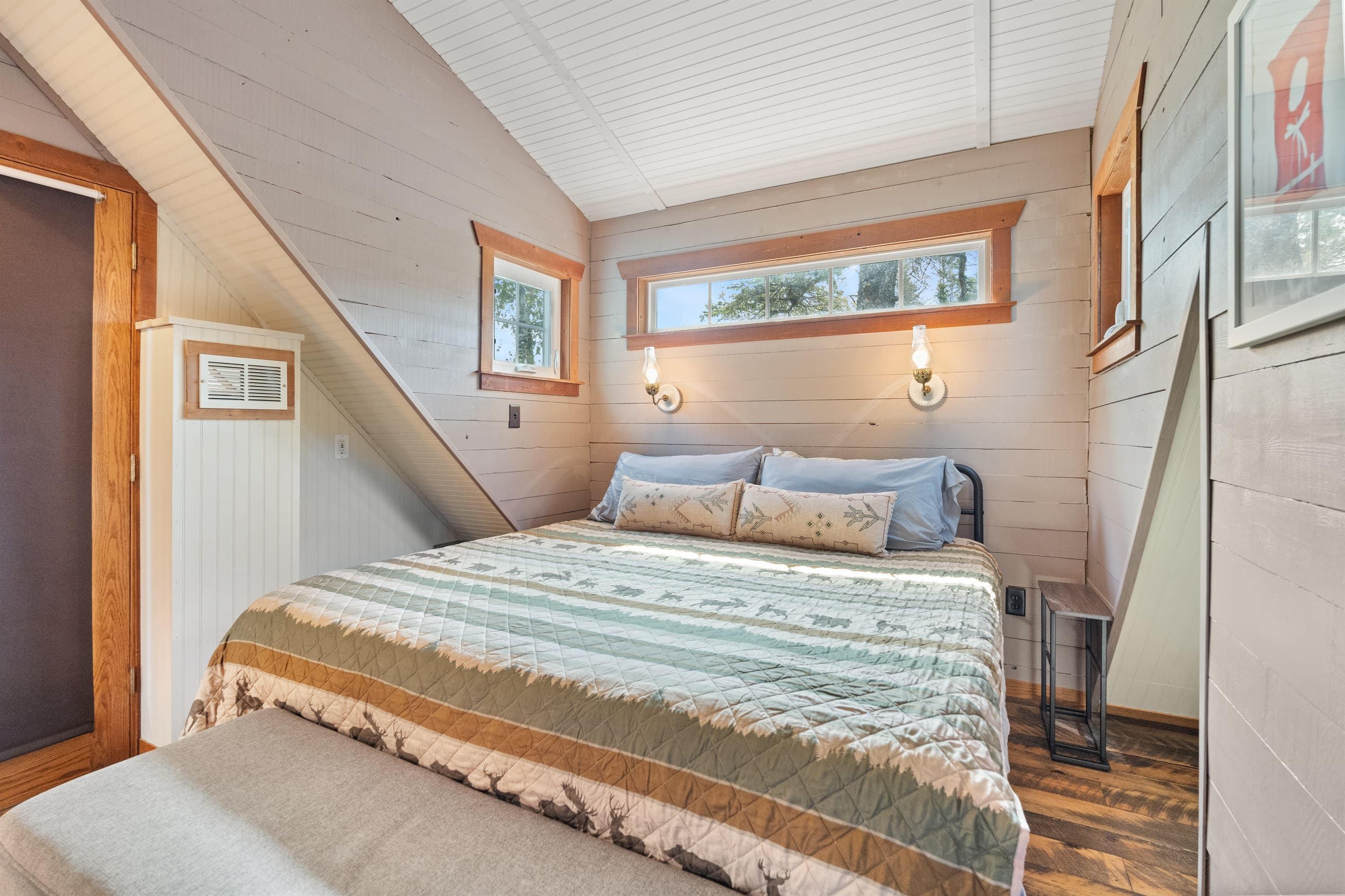 Stylish master bedroom with king sized bed