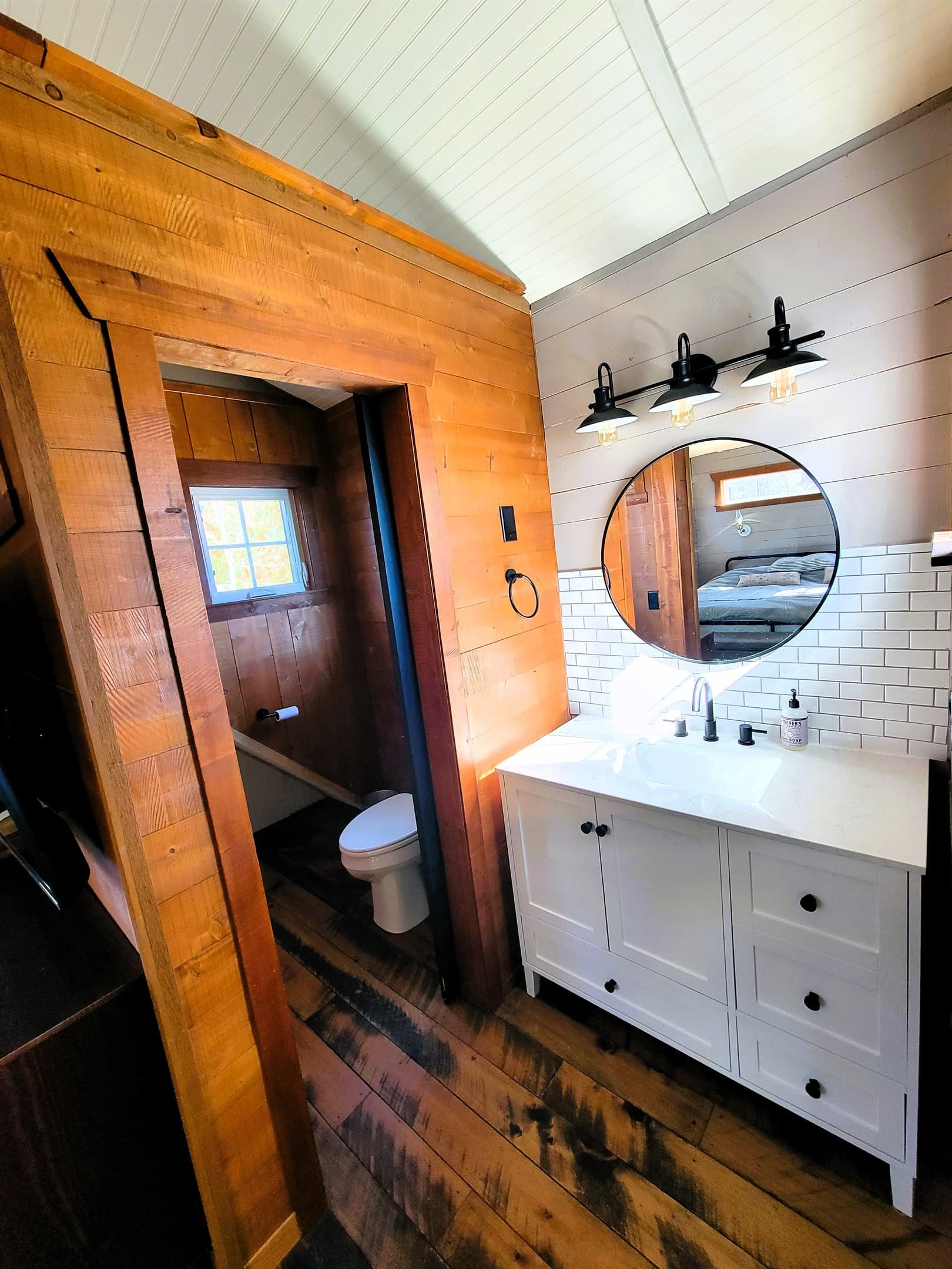 Upstairs bathroom