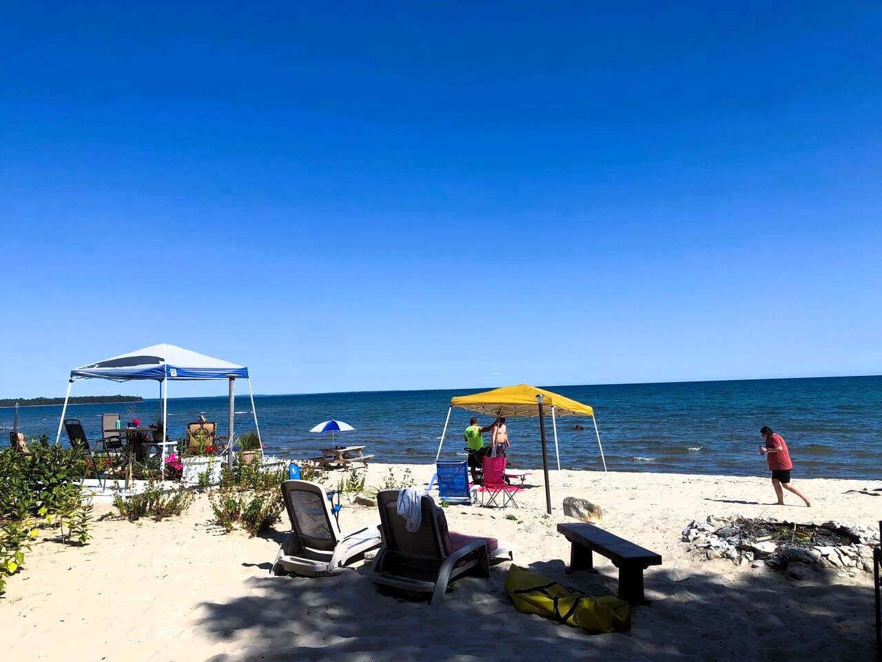 Enjoy beach fun with your family and friends in the super soft sand