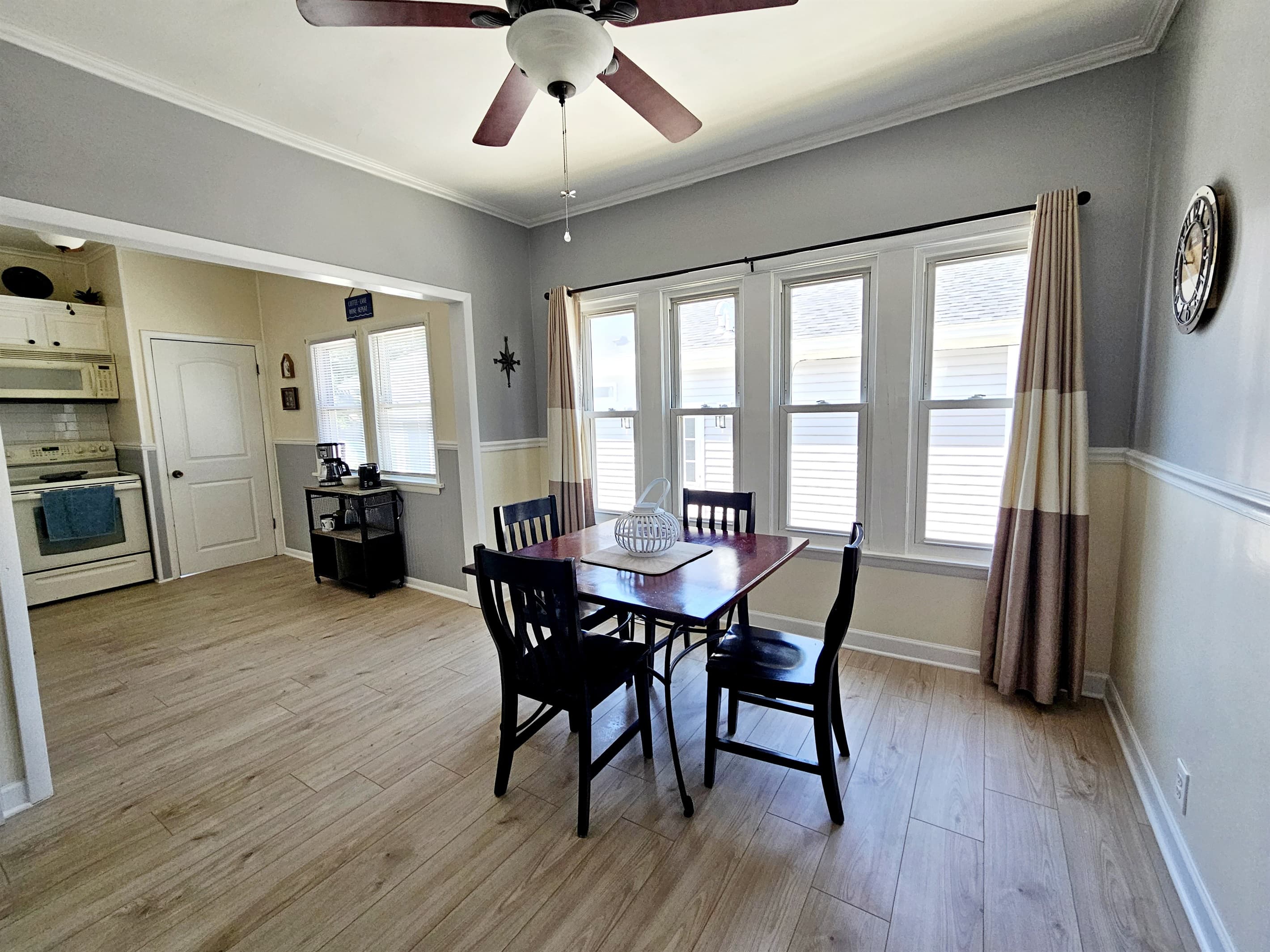 Gallery Image 18