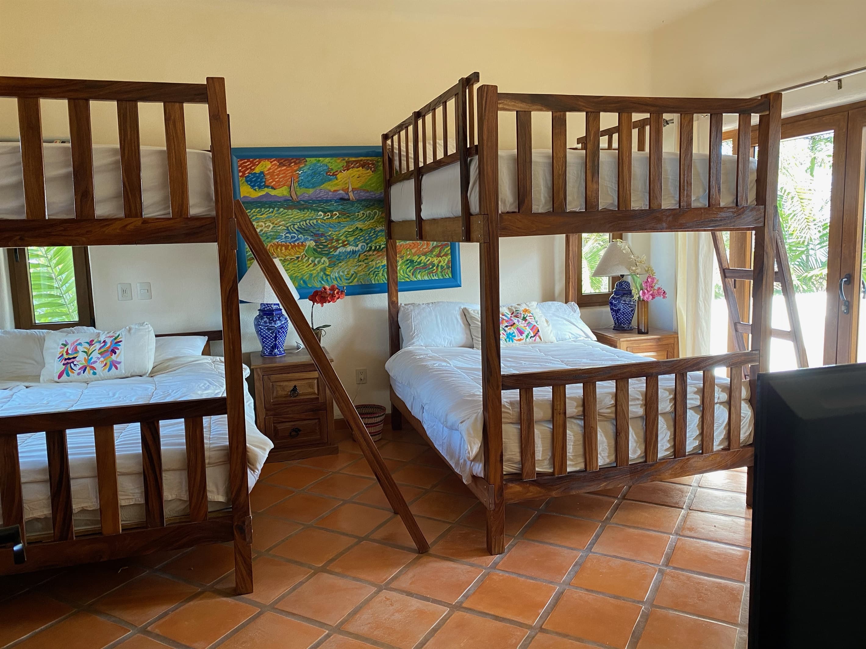 Bedroom #4 - 2 sets of Queen Bunk beds .