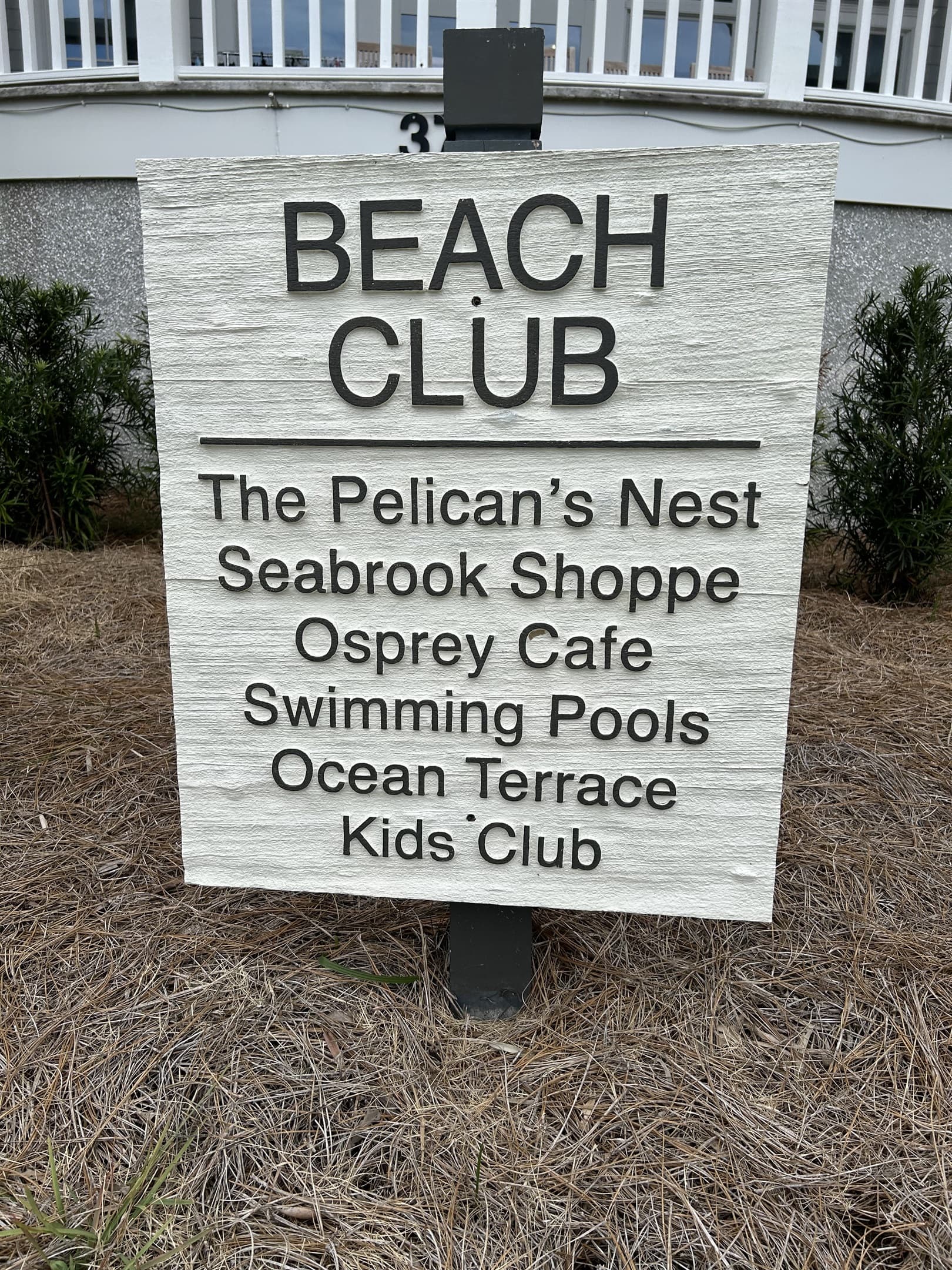 Local shops & cafes bring coastal flavor to your day.