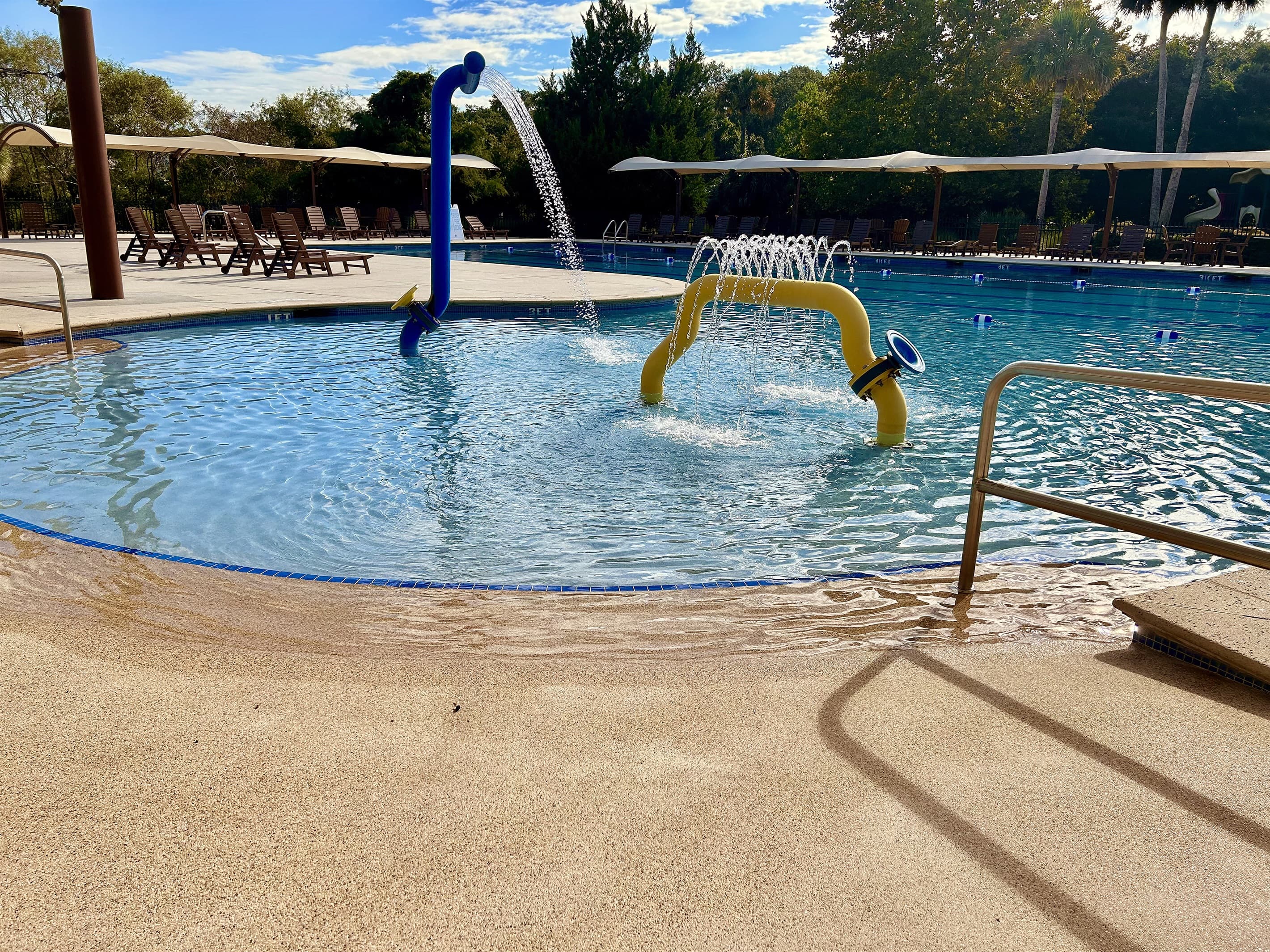 Zero-entry pool makes wading in easy & relaxing.