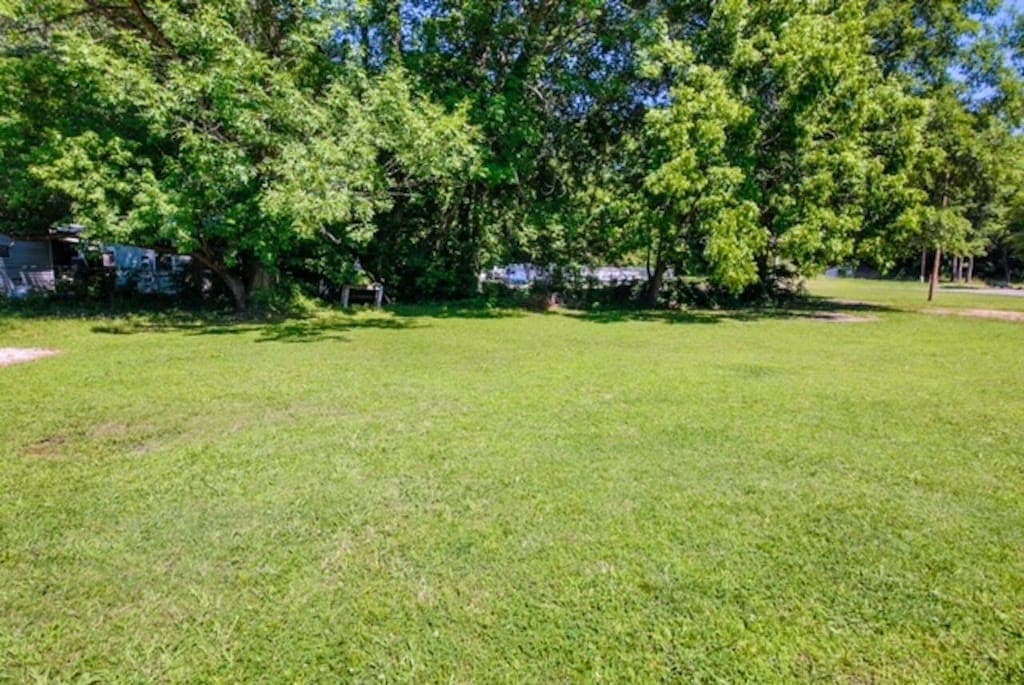 A glorious country backyard awaits — perfect for slow mornings and easy evenings.