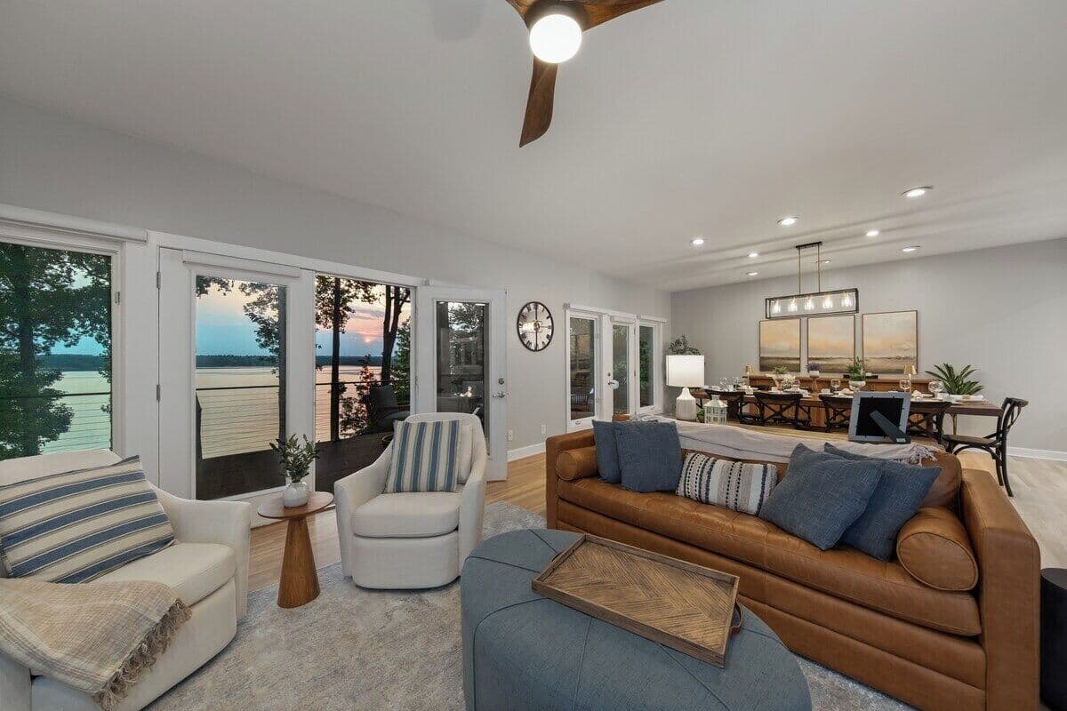 Queen Sleeper Sofa with Lake View