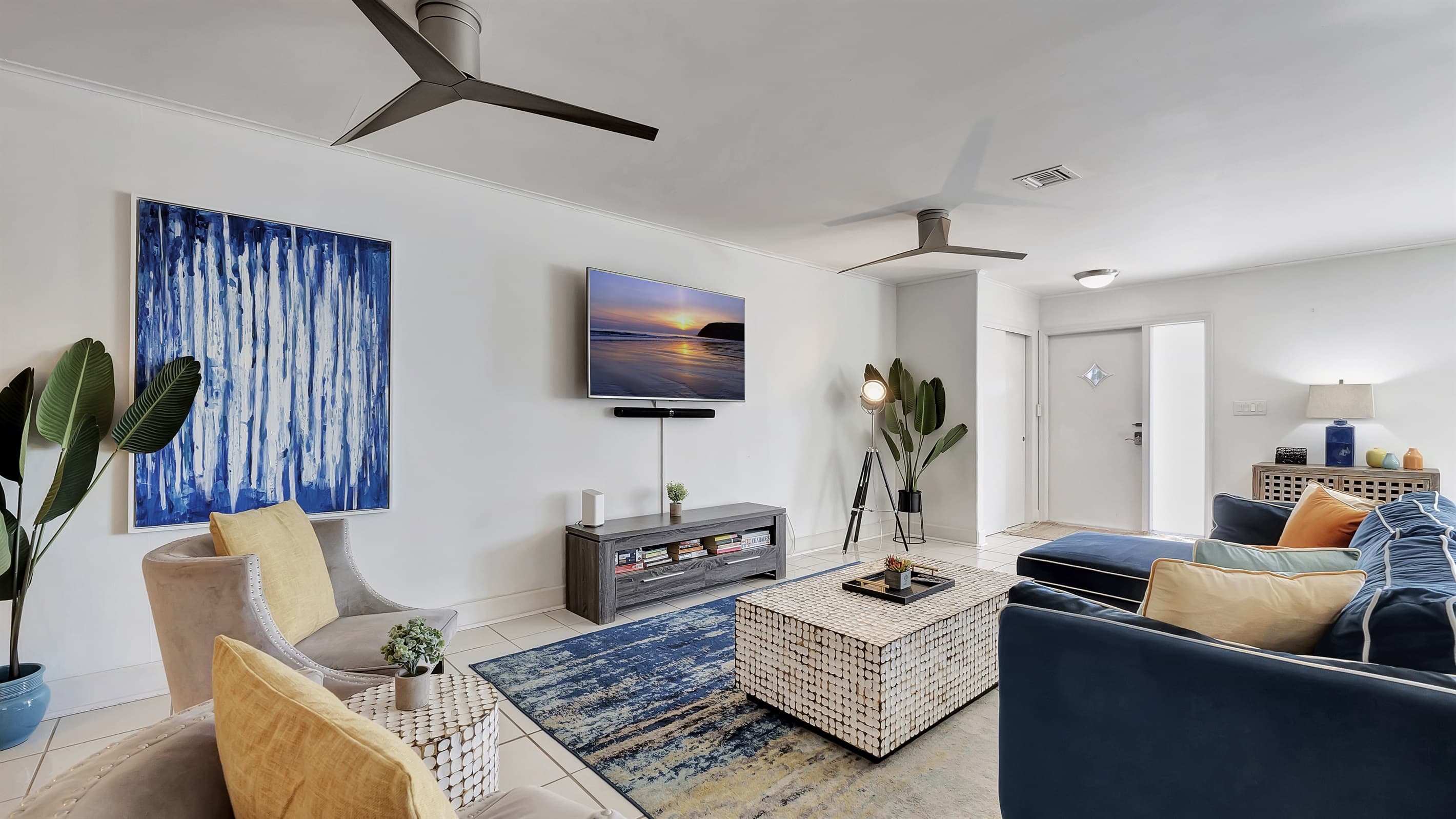 Blue and white details in the living room