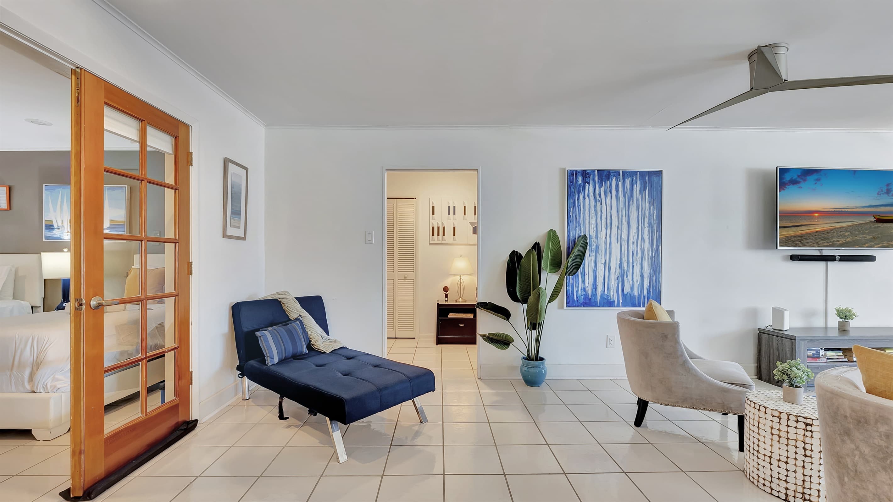 This home gives beach vibes