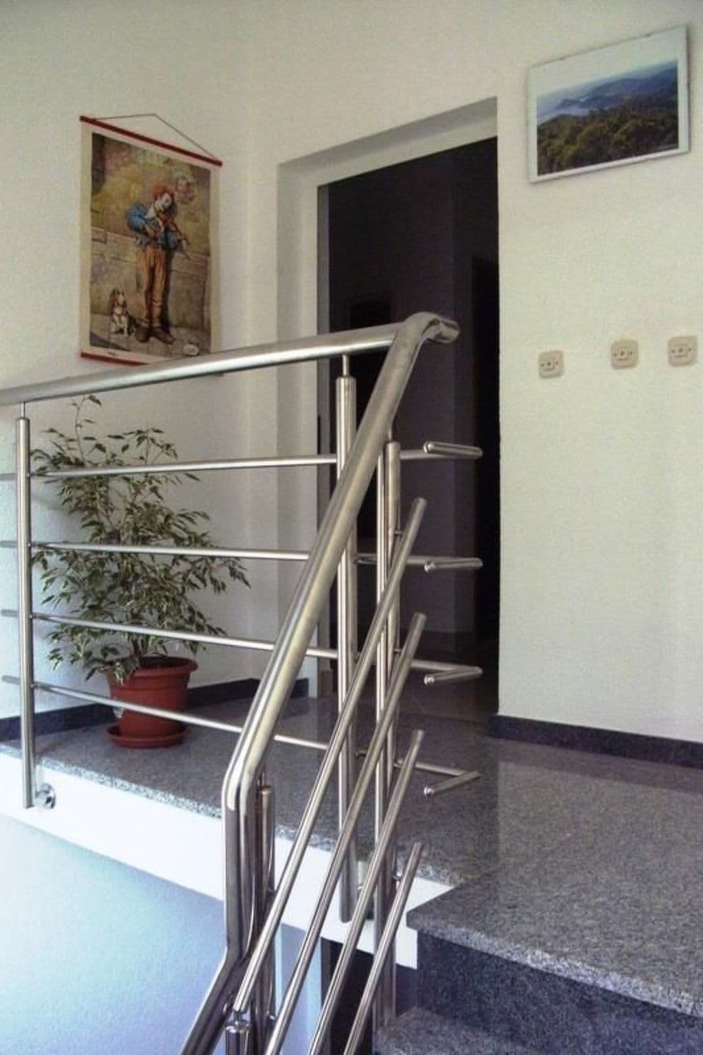 Gallery Image 18