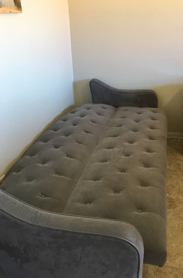 Folds flat to twin size