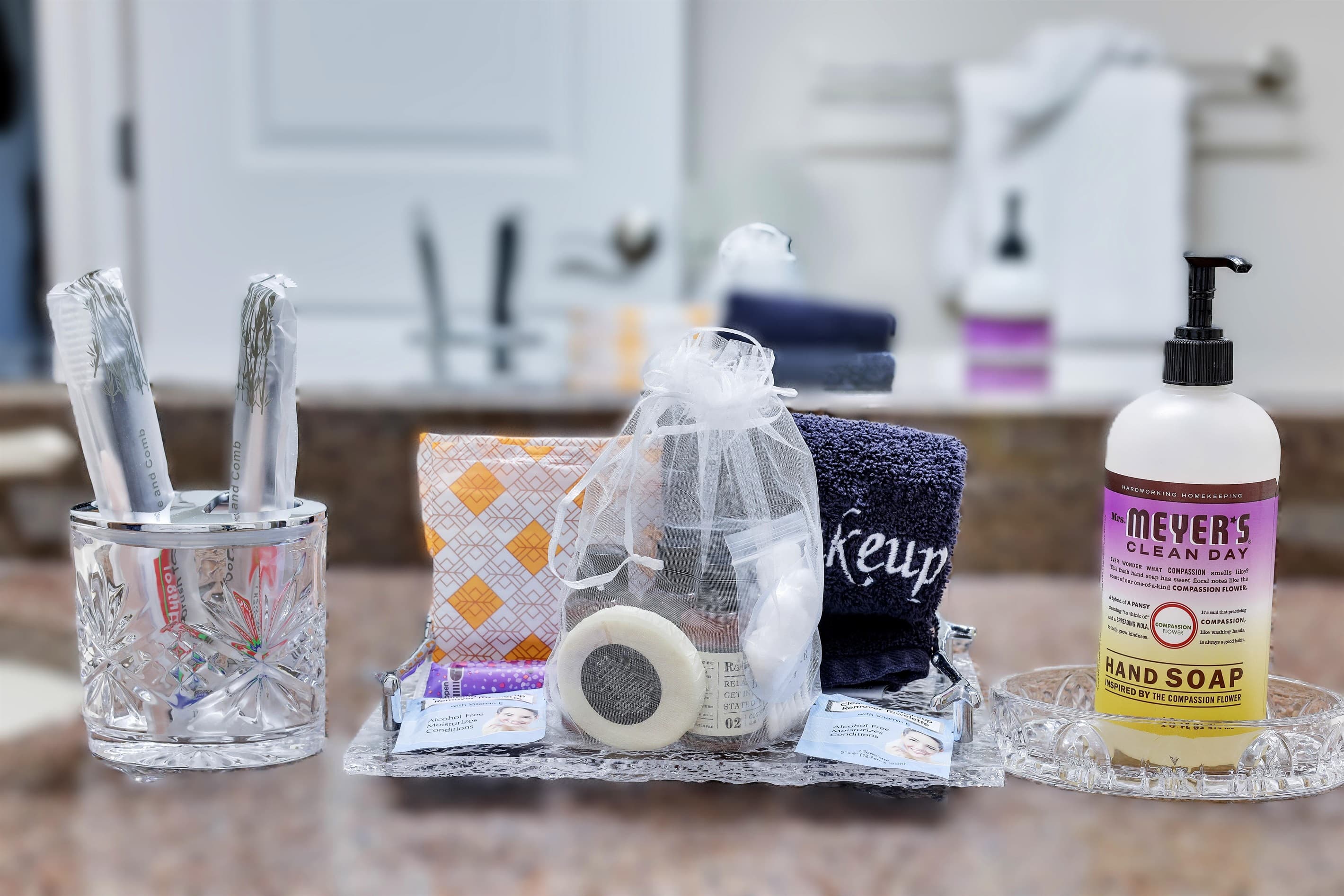 Complimentary Starter supply includes: Shampoo, Conditioner, Shower gel, Makeup remover wipes, Body Lotion, Q-Tips, Cotton Balls, Bar soap, and Hand soap.