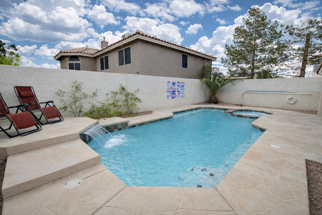 NV8876 pool.png