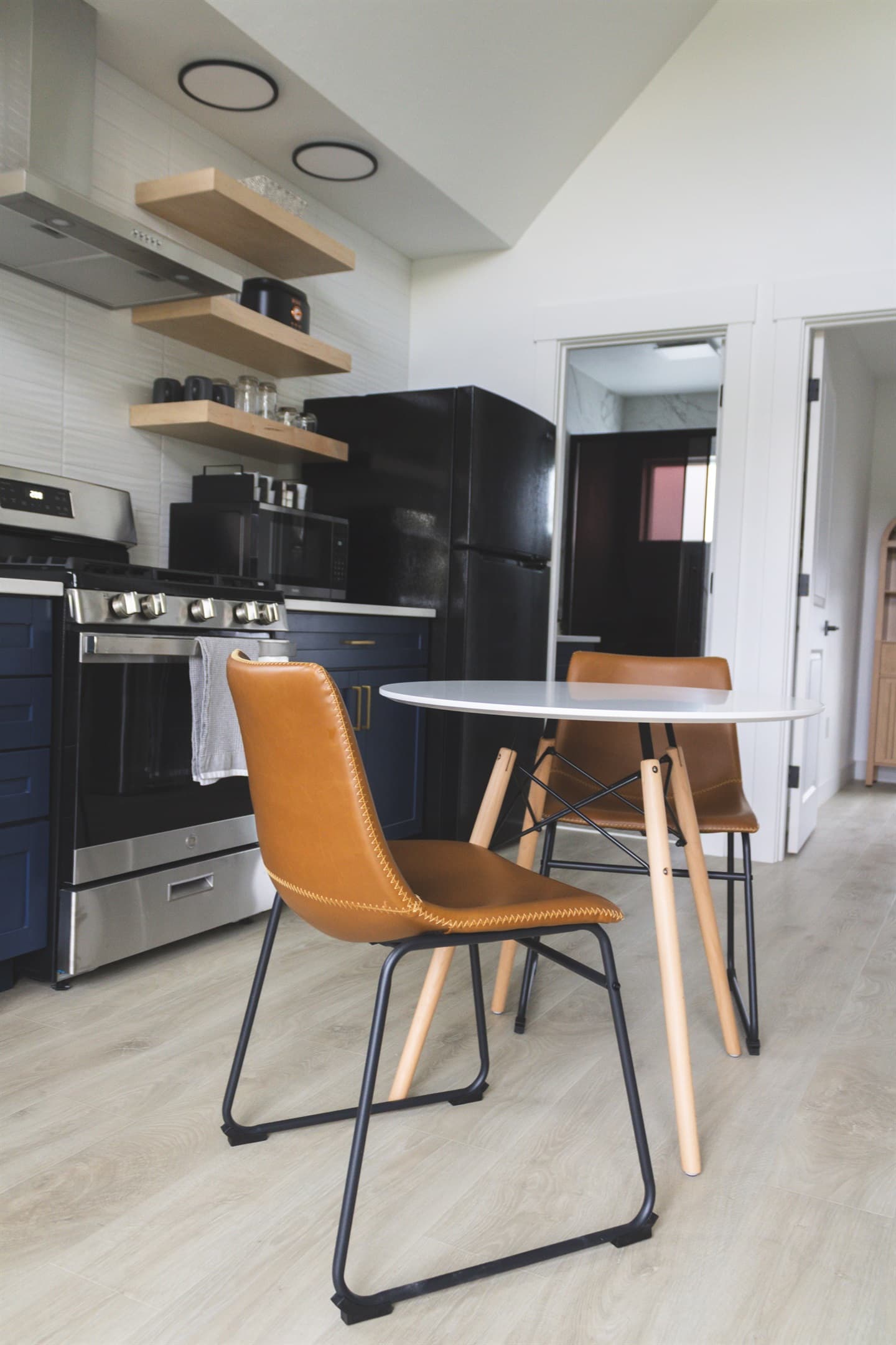 1 Br Cottage- Kitchen