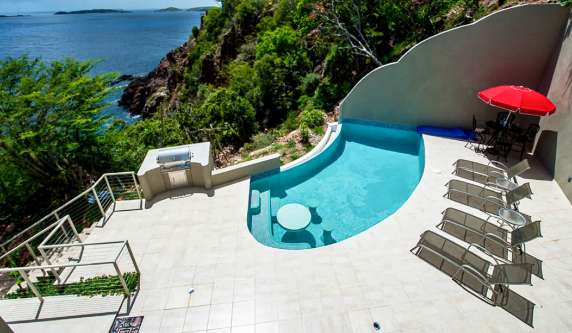 Poolside loungers & grill