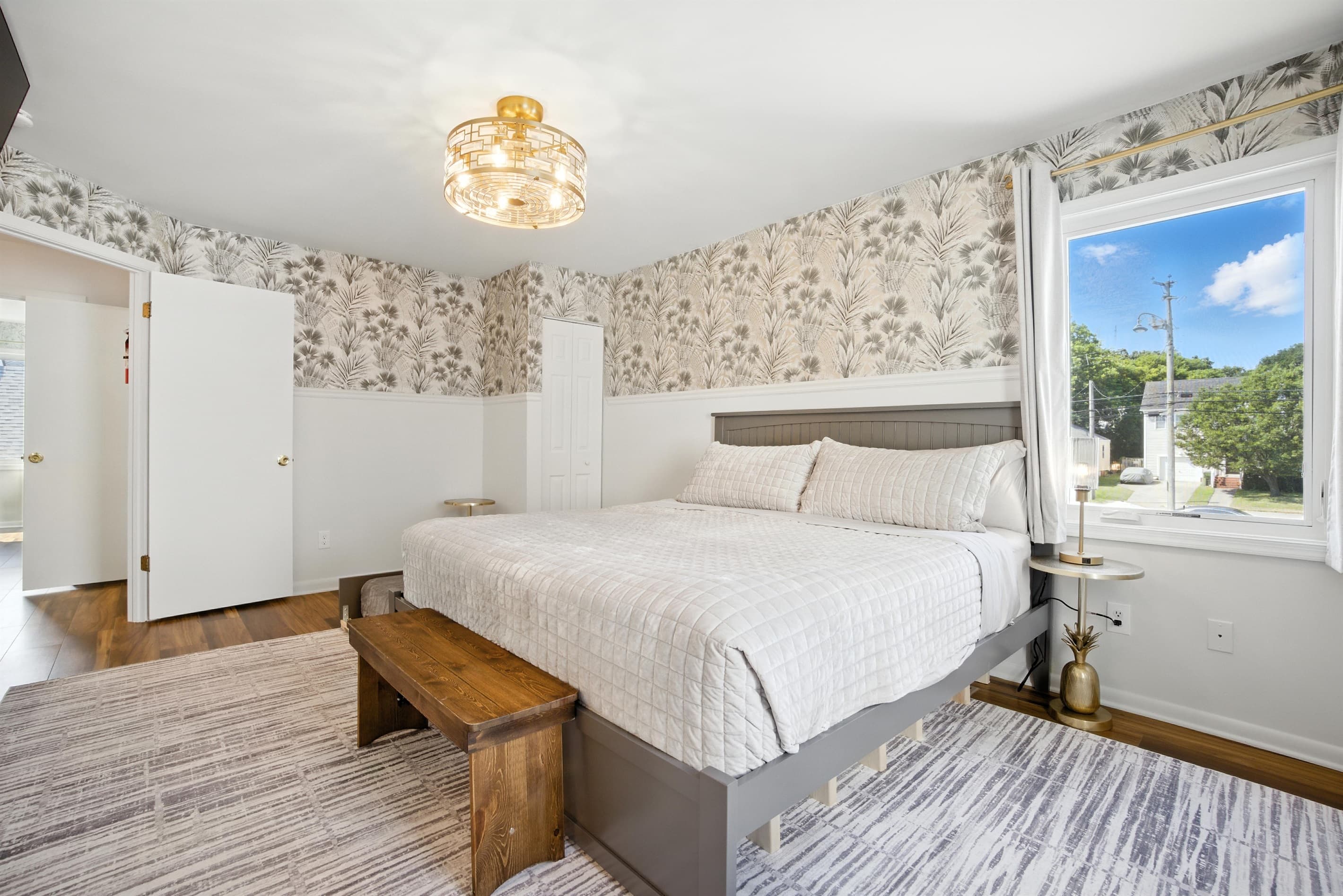 Bedroom #4 in Unit B has a King size bed