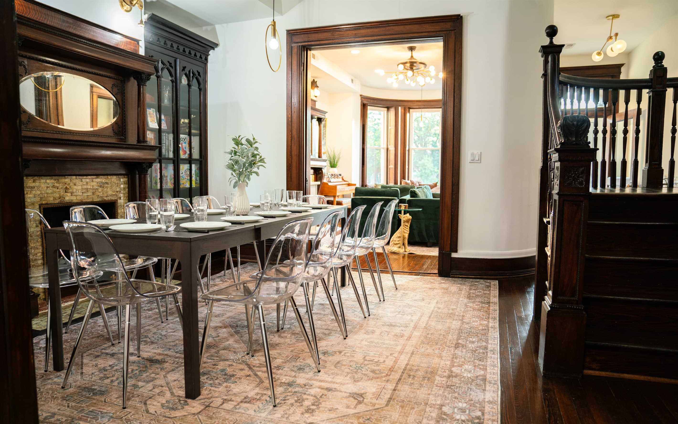 The house has a semi-open floorplan, great for entertaining friends and family