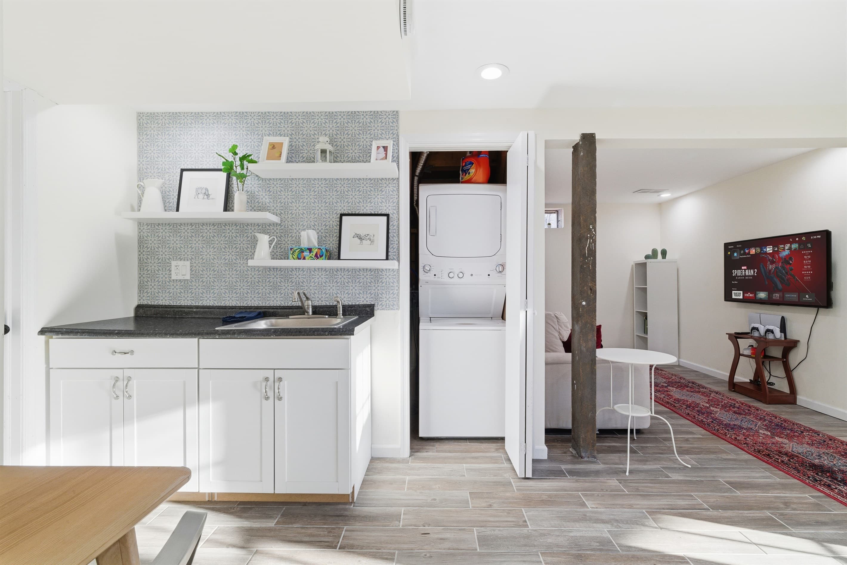 Lower level with laundry - Serhii Chalet Pocono