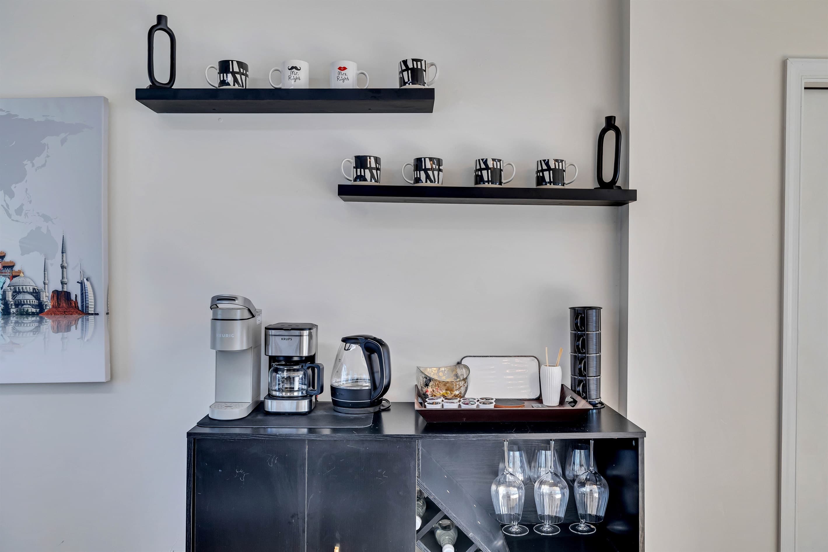 Coffee and tea station in Dining area
