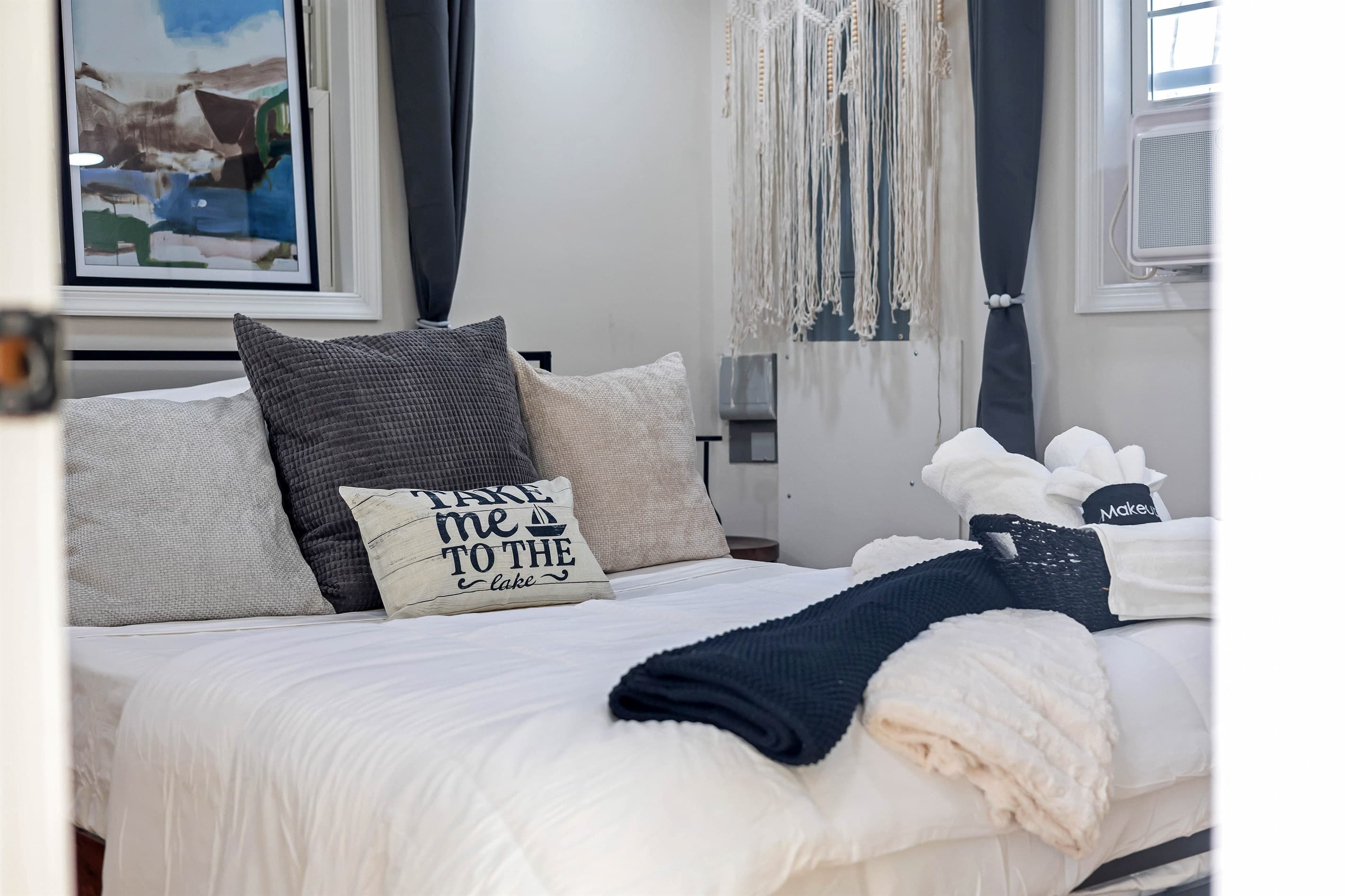 Bedroom with queen bed