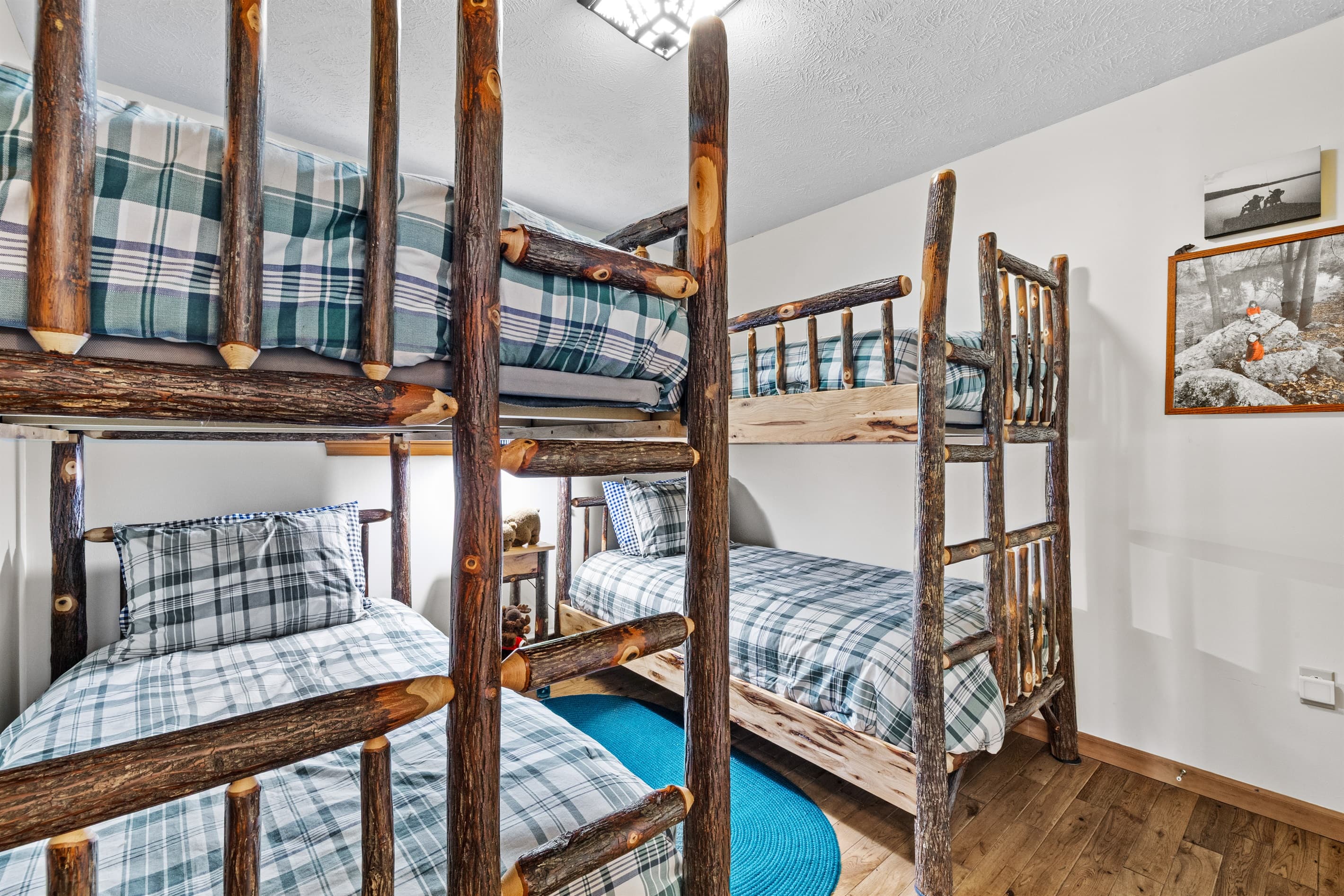 Bedroom 3 with 2 bunk beds (twin)