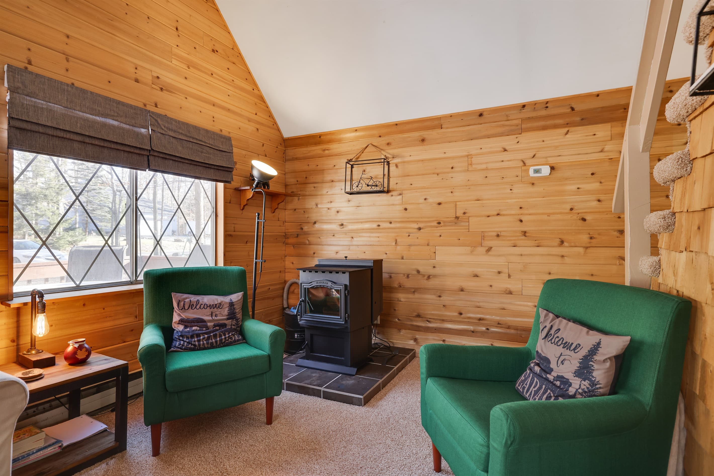 Living room - Serhii Vacation Rentals