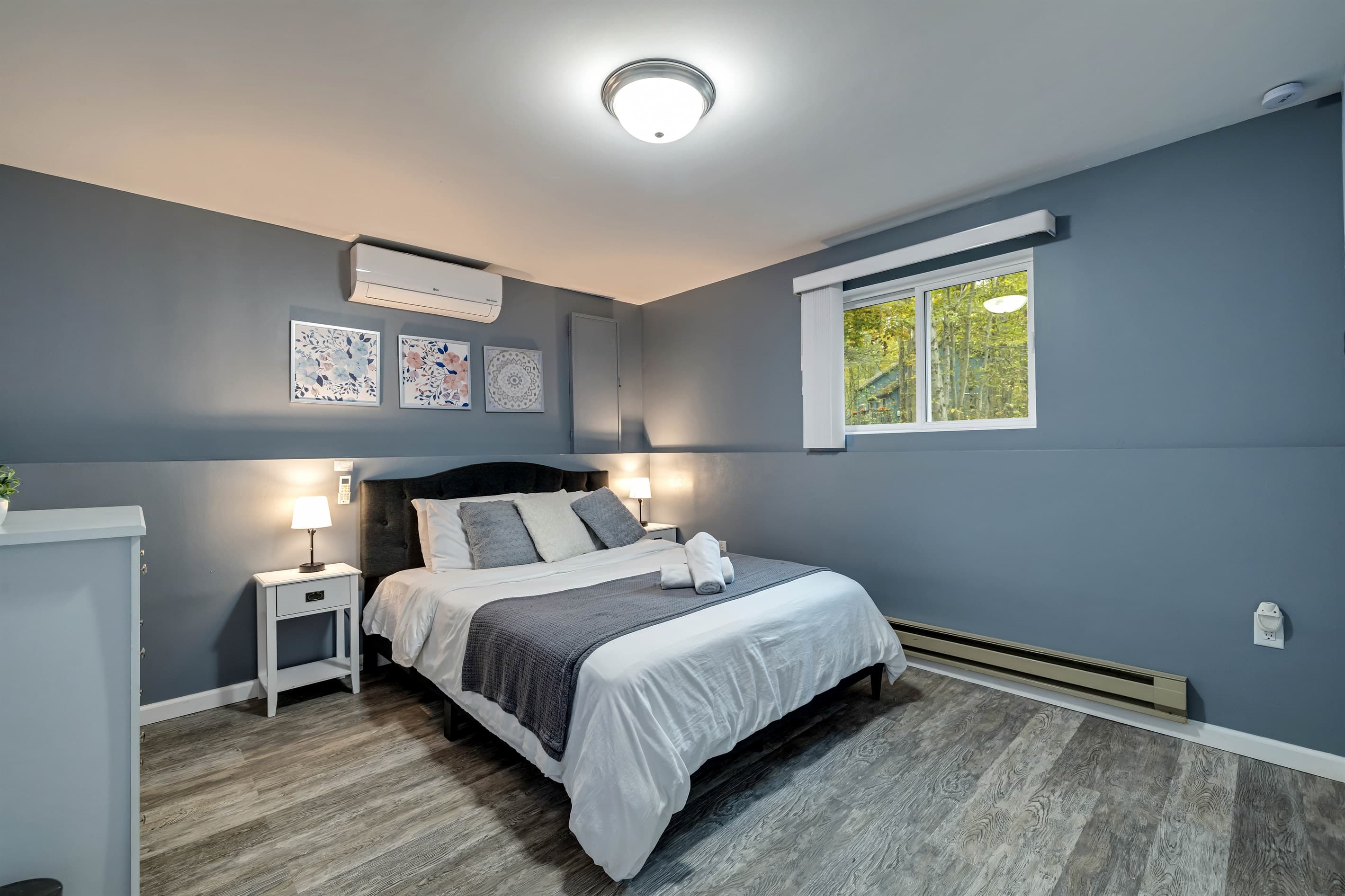 Each bedroom provides a cozy atmosphere with comfortable beds, ensuring a restful night's sleep