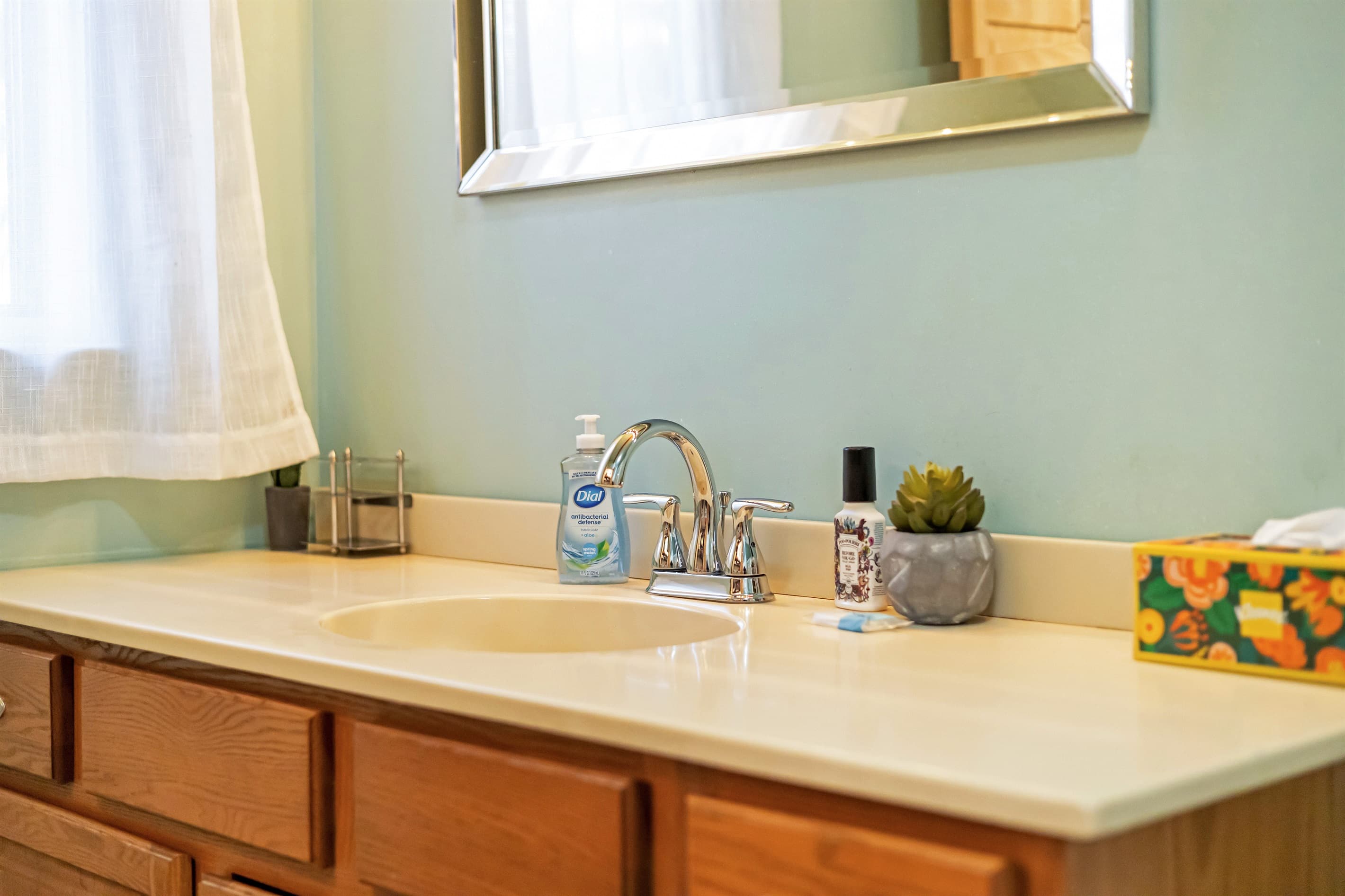 Elegant details of the bathroom