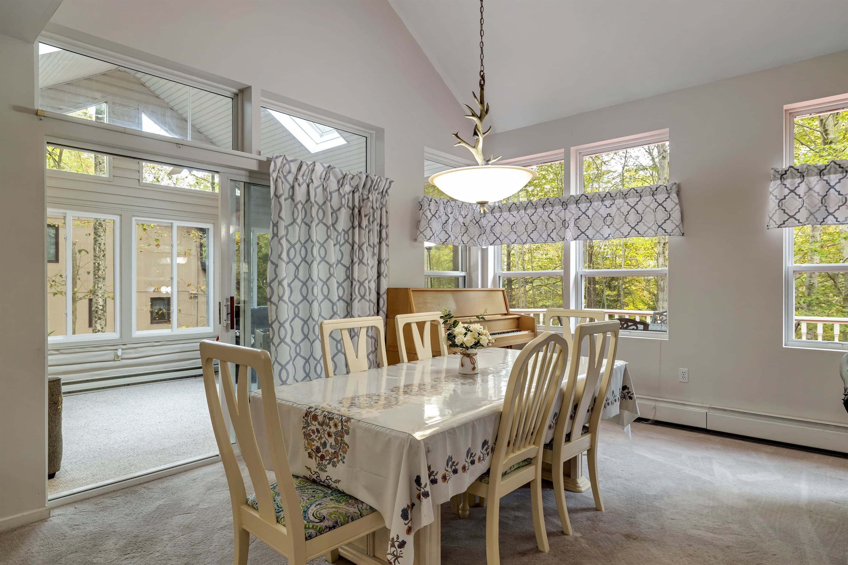 Dining area with ample seating for 8