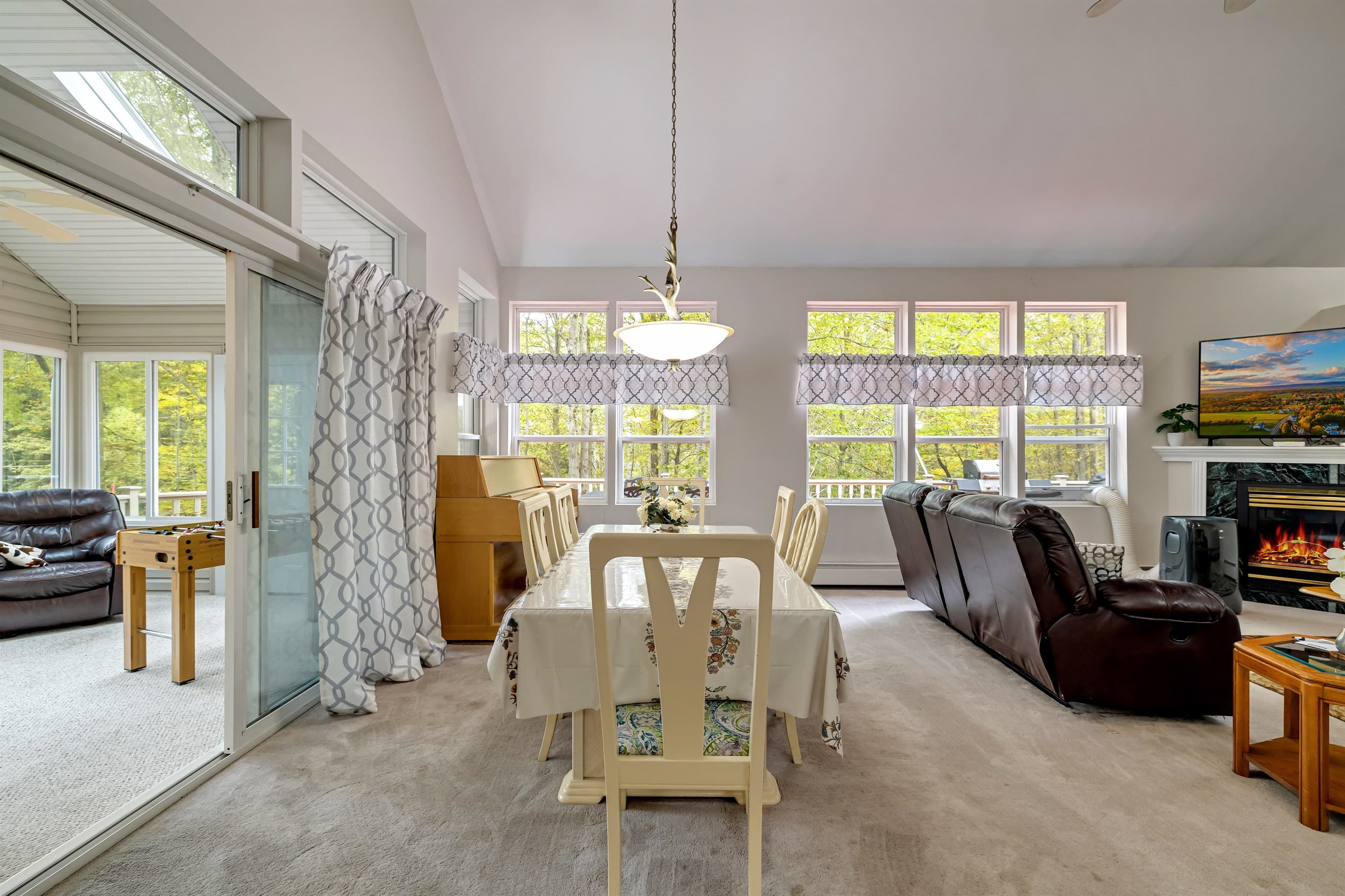 Dining area with ample seating for 8