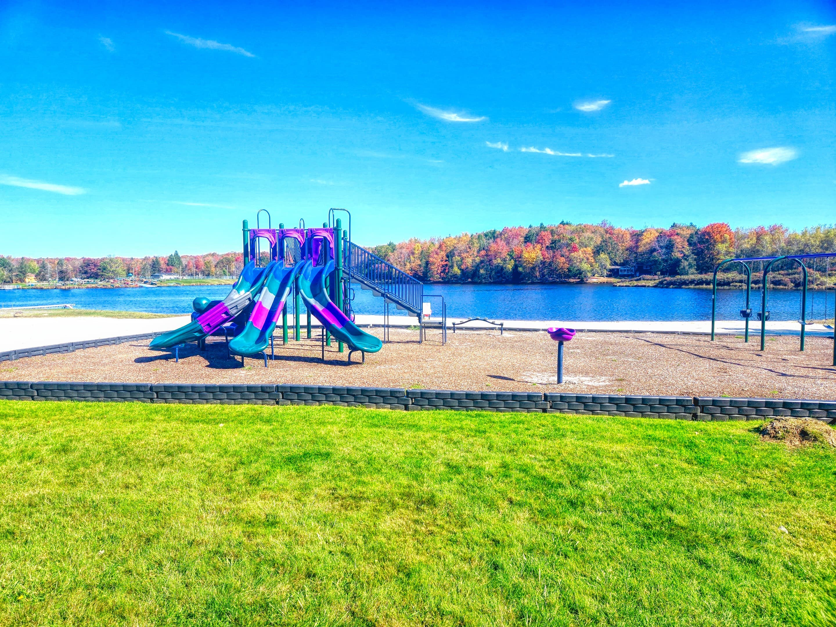 Playground | Community amenity | Arrowhead Lake