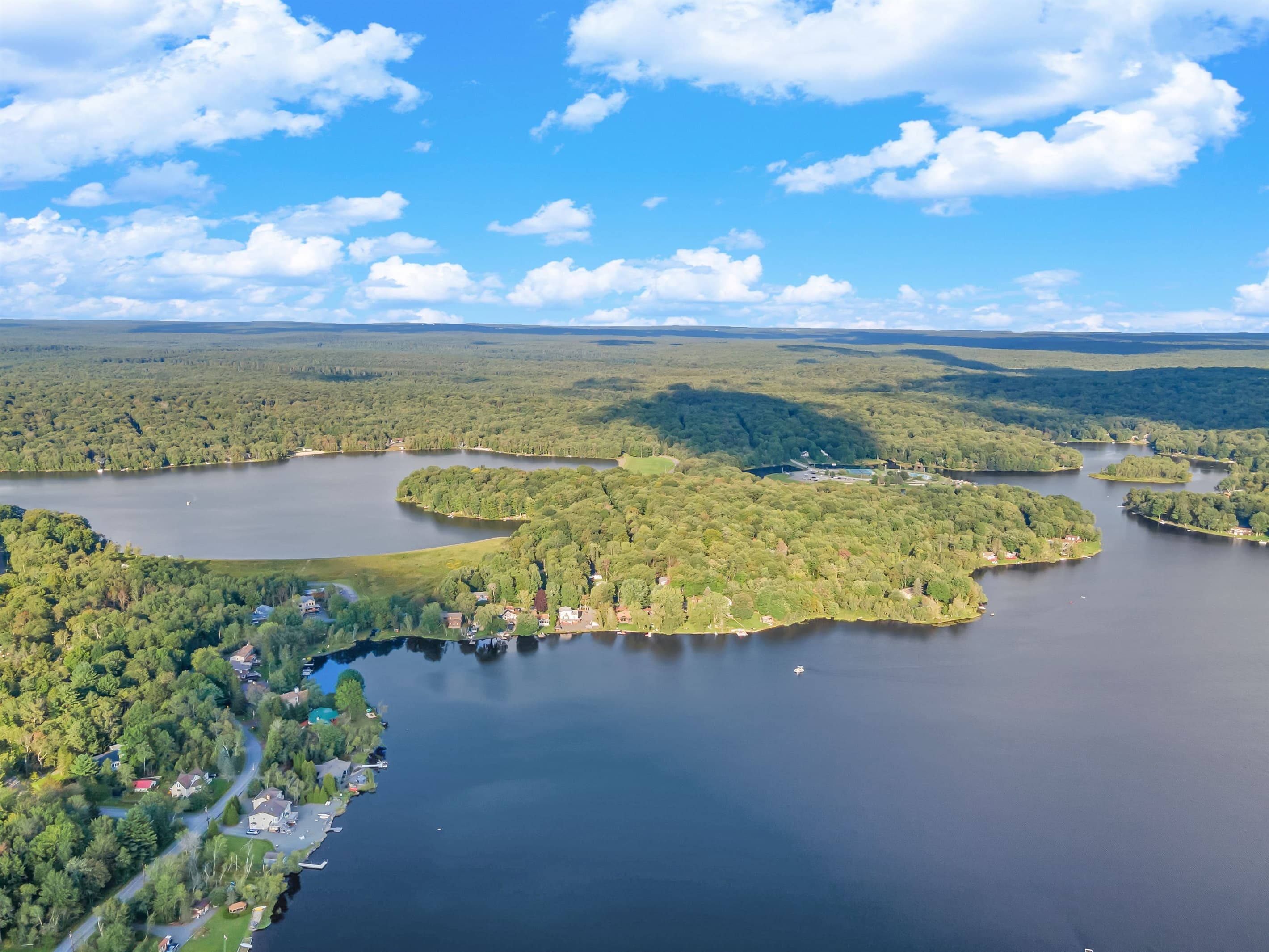 Arrowhead Lake - View of the lake