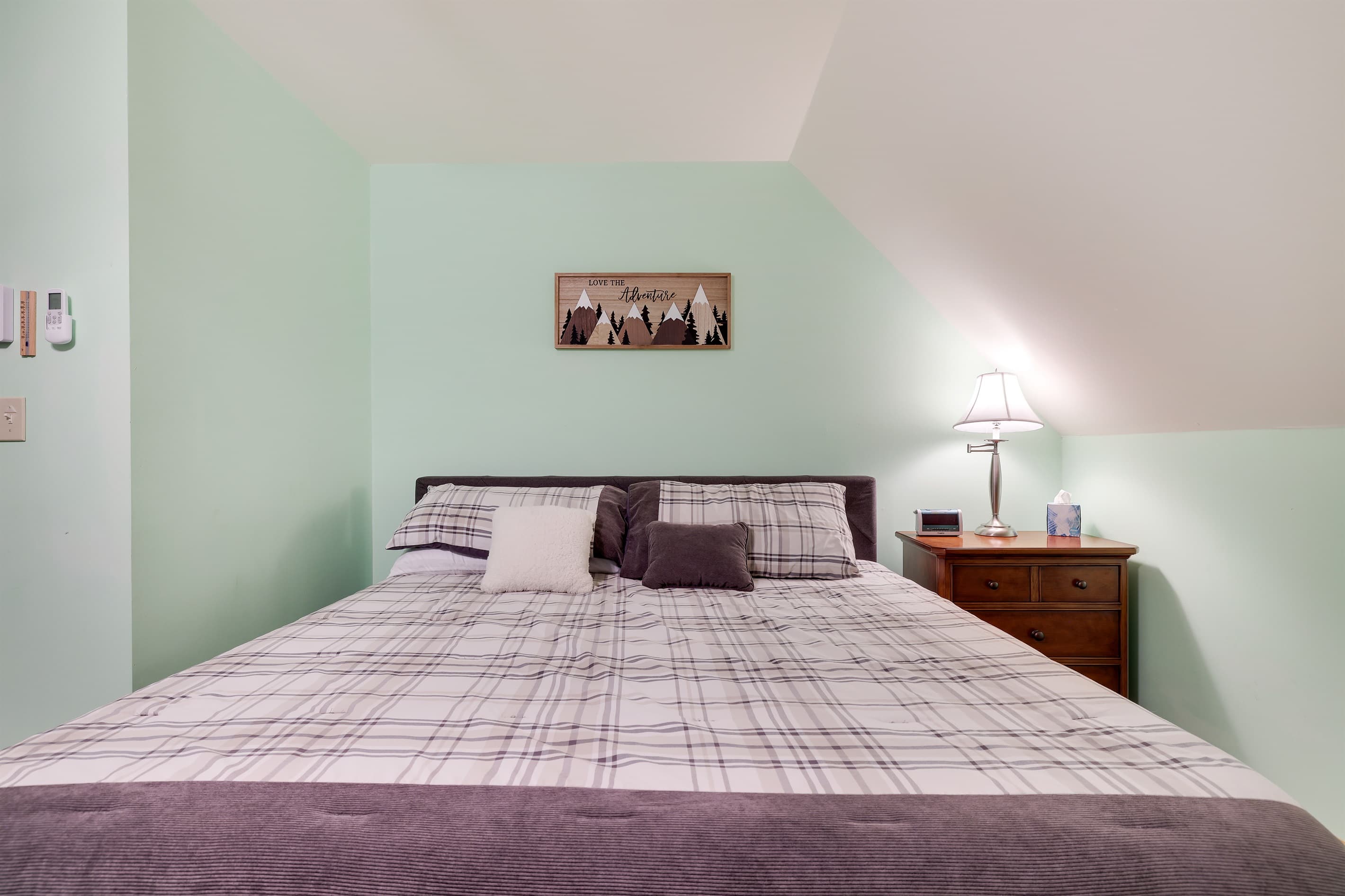 Master bedroom - 2nd floor