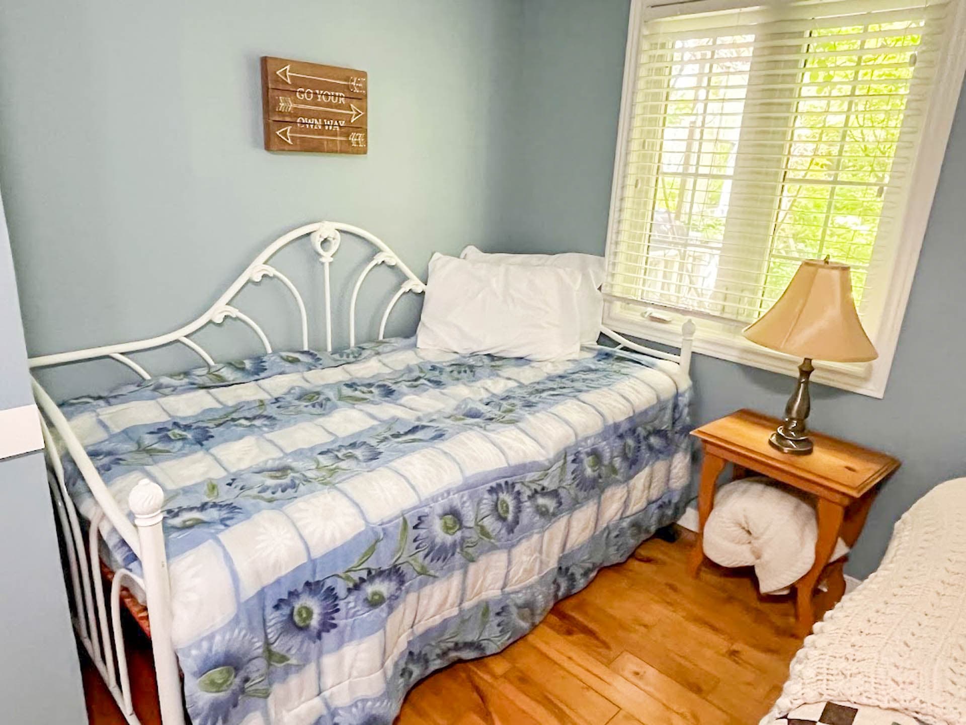 Single Bed in BR3