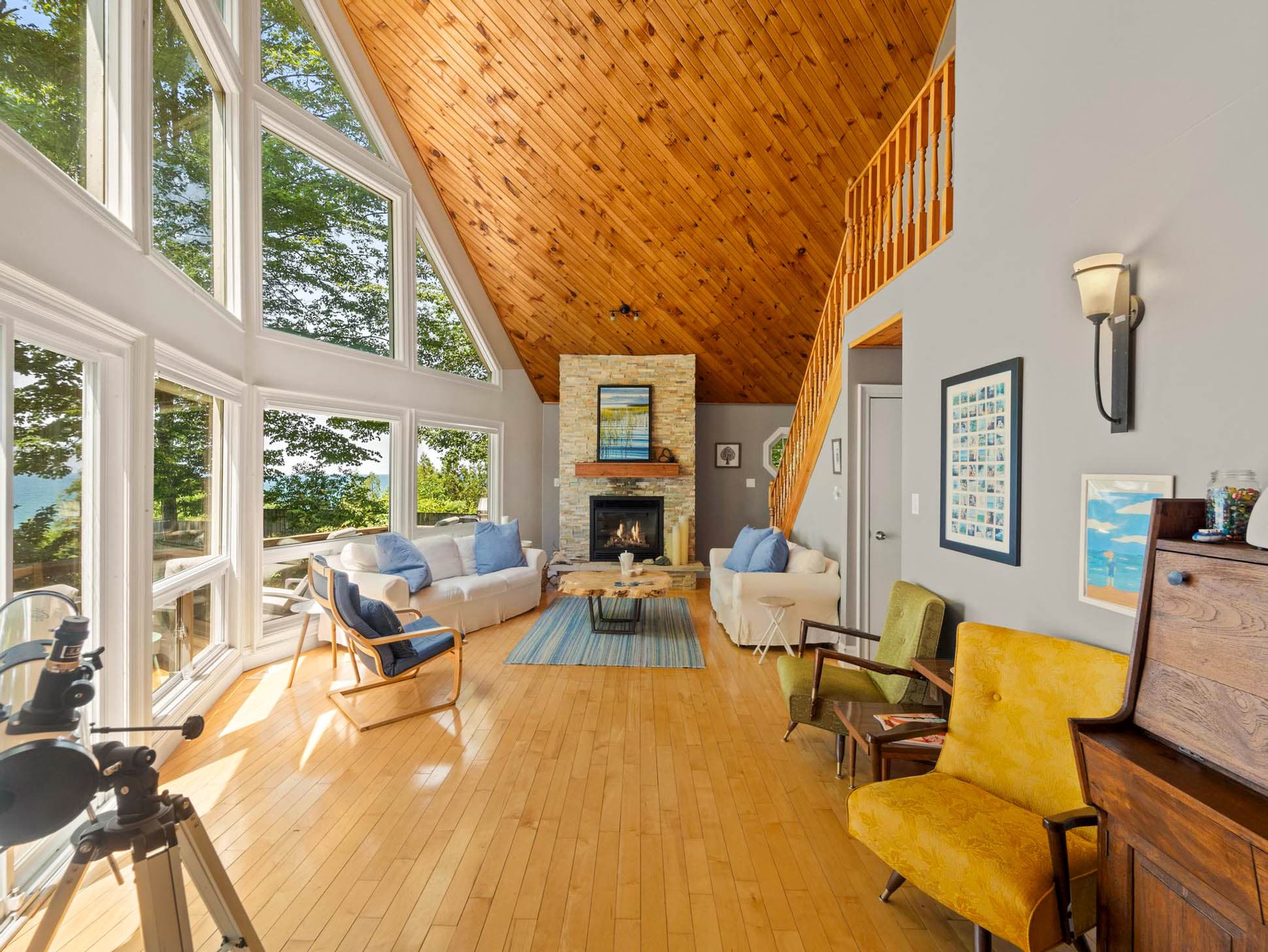 Main Floor Living Room