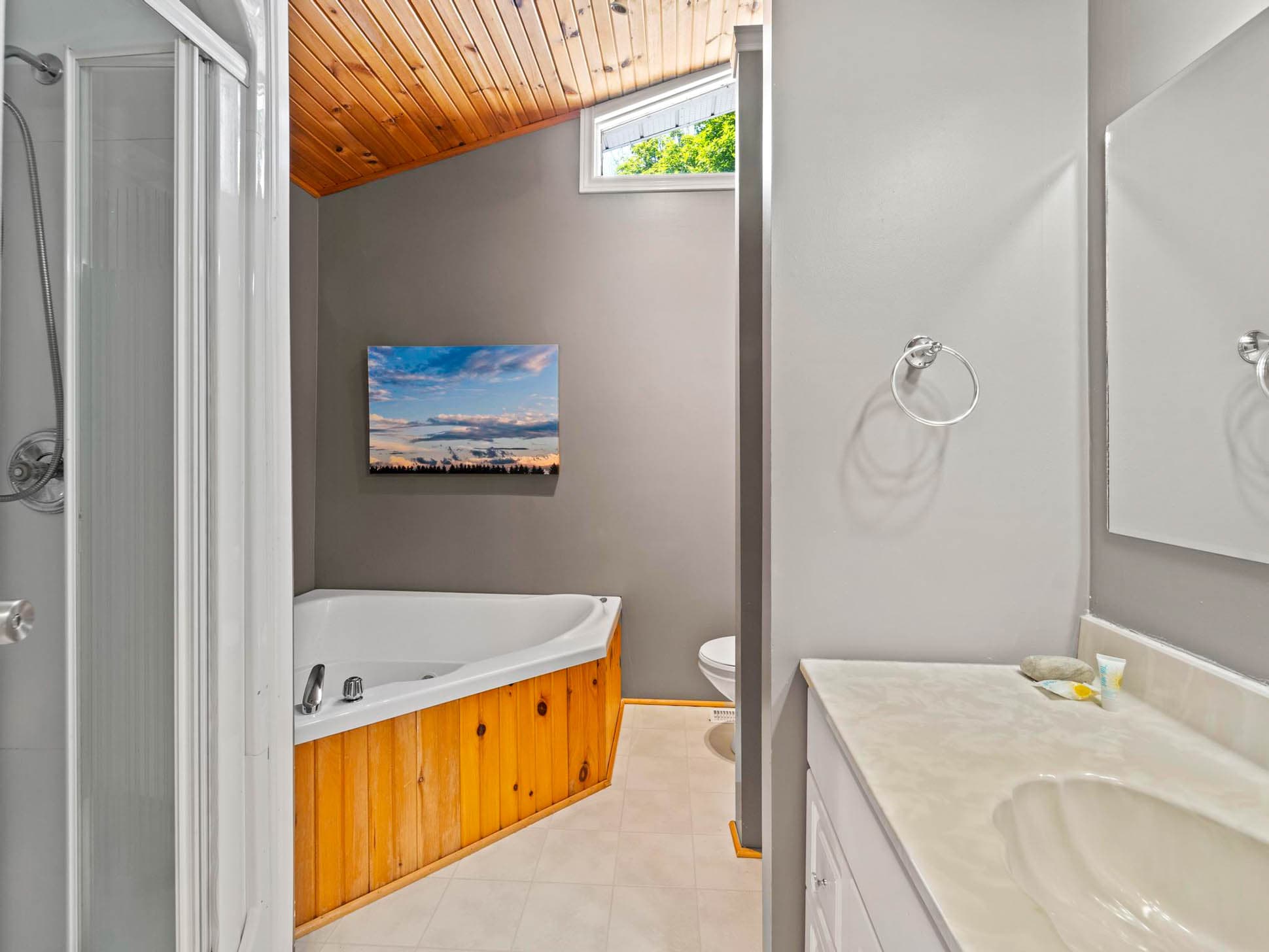 4 Piece Ensuite