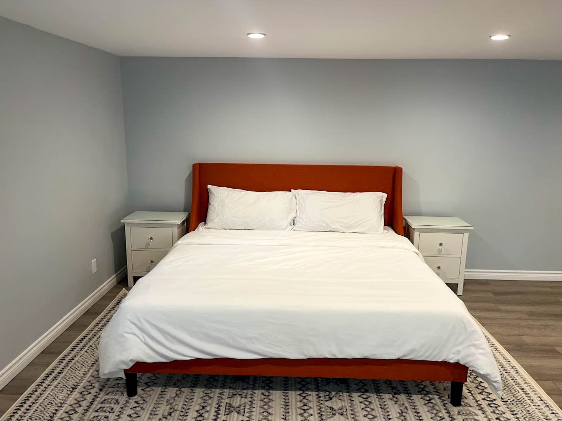 Downstairs King Bed
