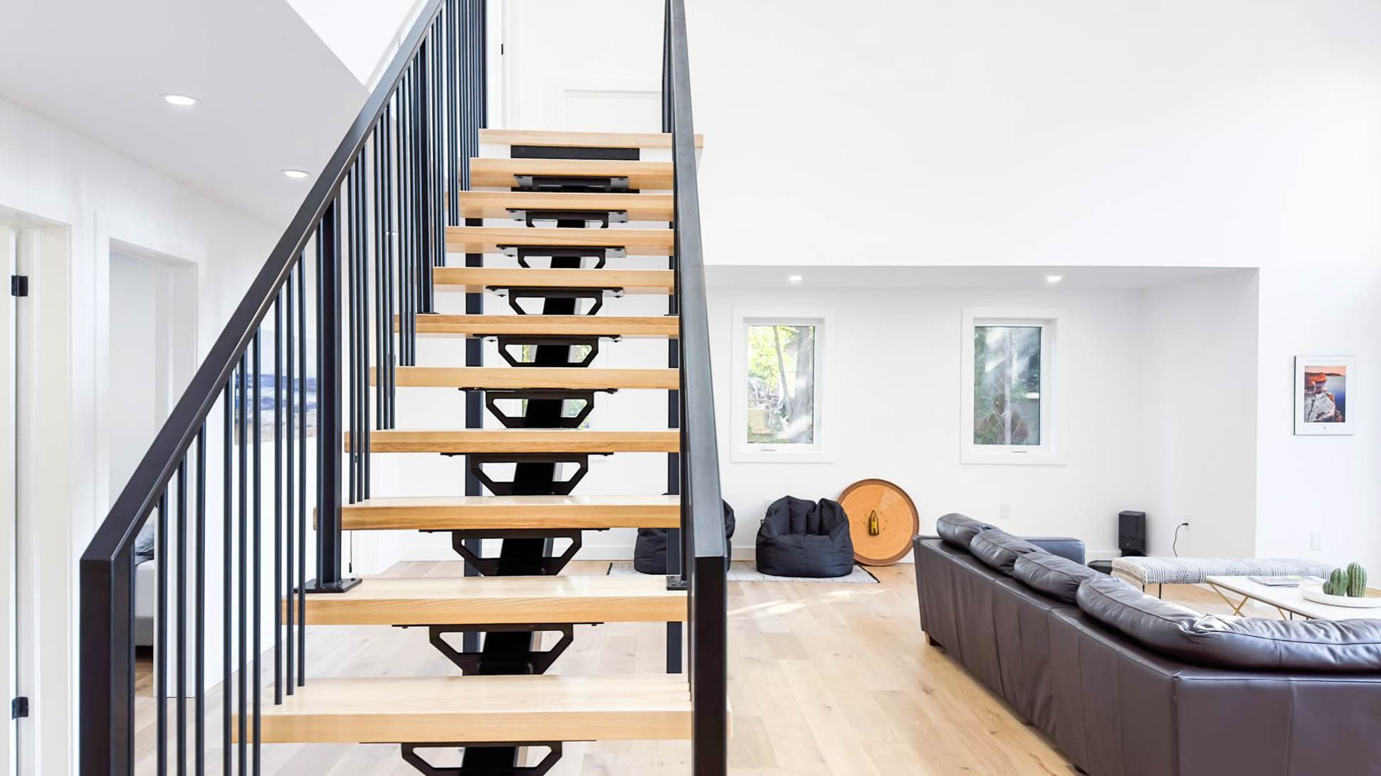 Modern floating steel and wood staircase