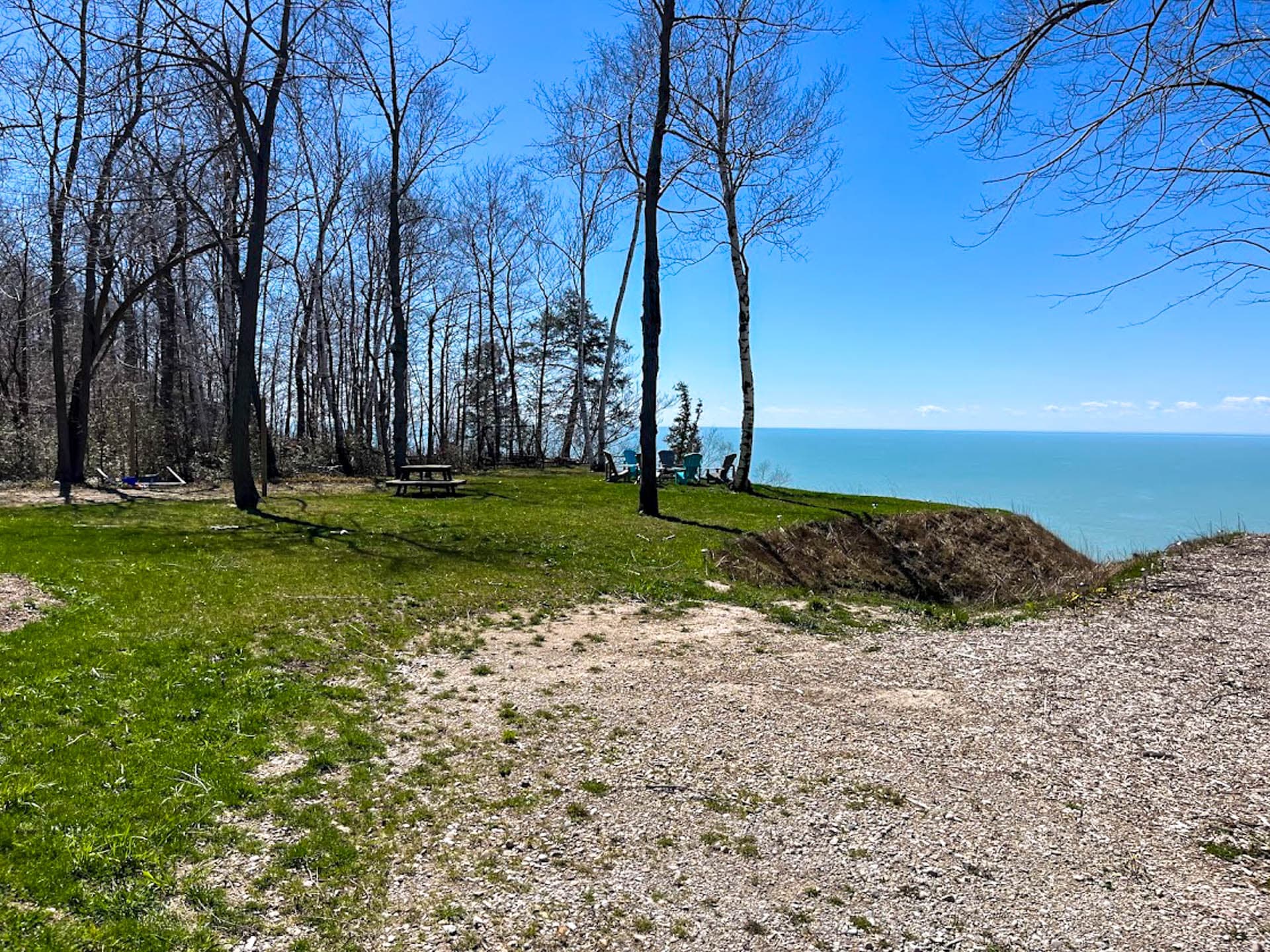 Lake access is a rolling hill entrance