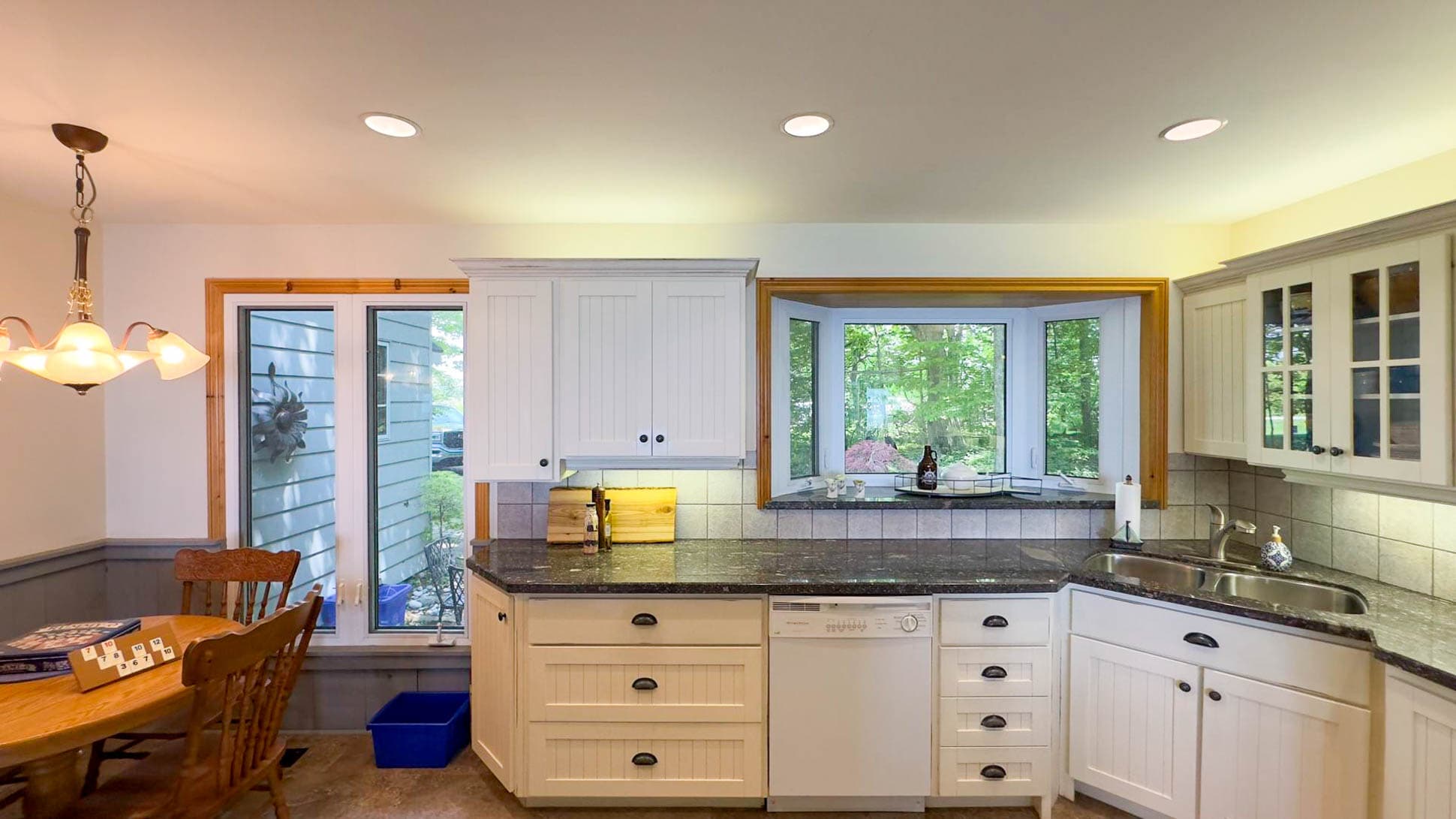 Functional and all the space you need in a kitchen.