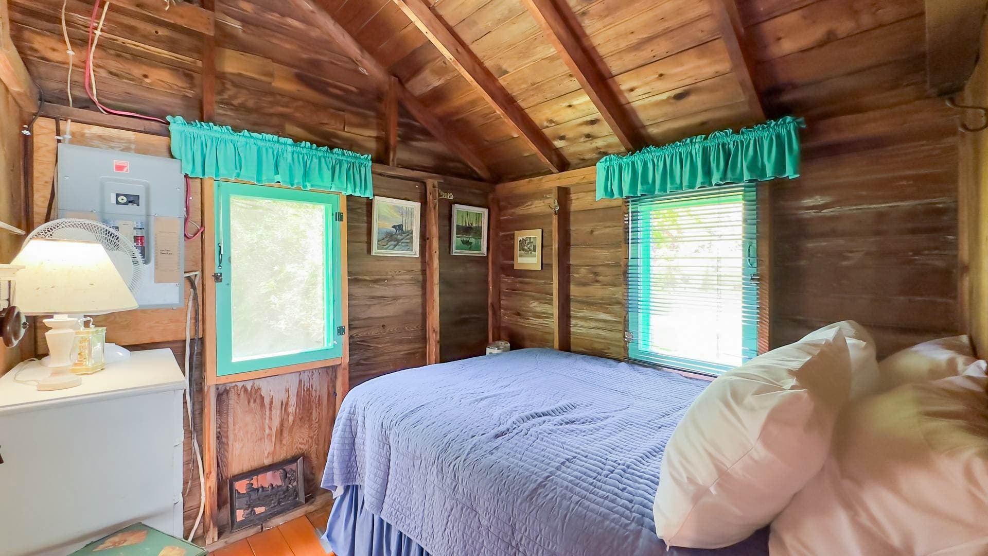 Bedroom #2 - Double Bed