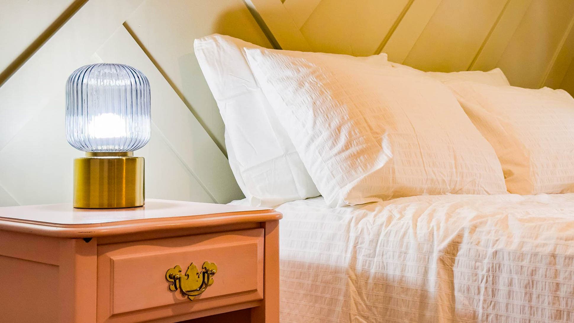 Sleep in timeless comfort