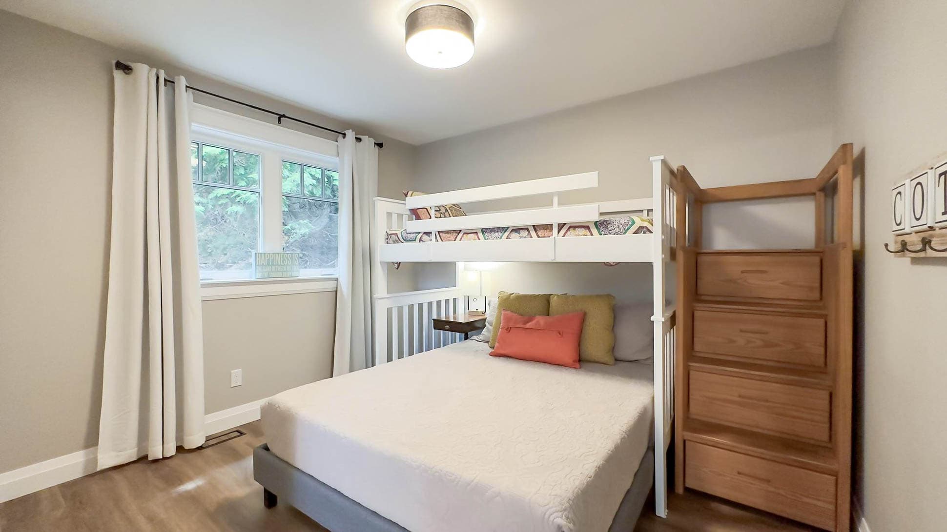 Bedroom #2 with Single over Queen bed