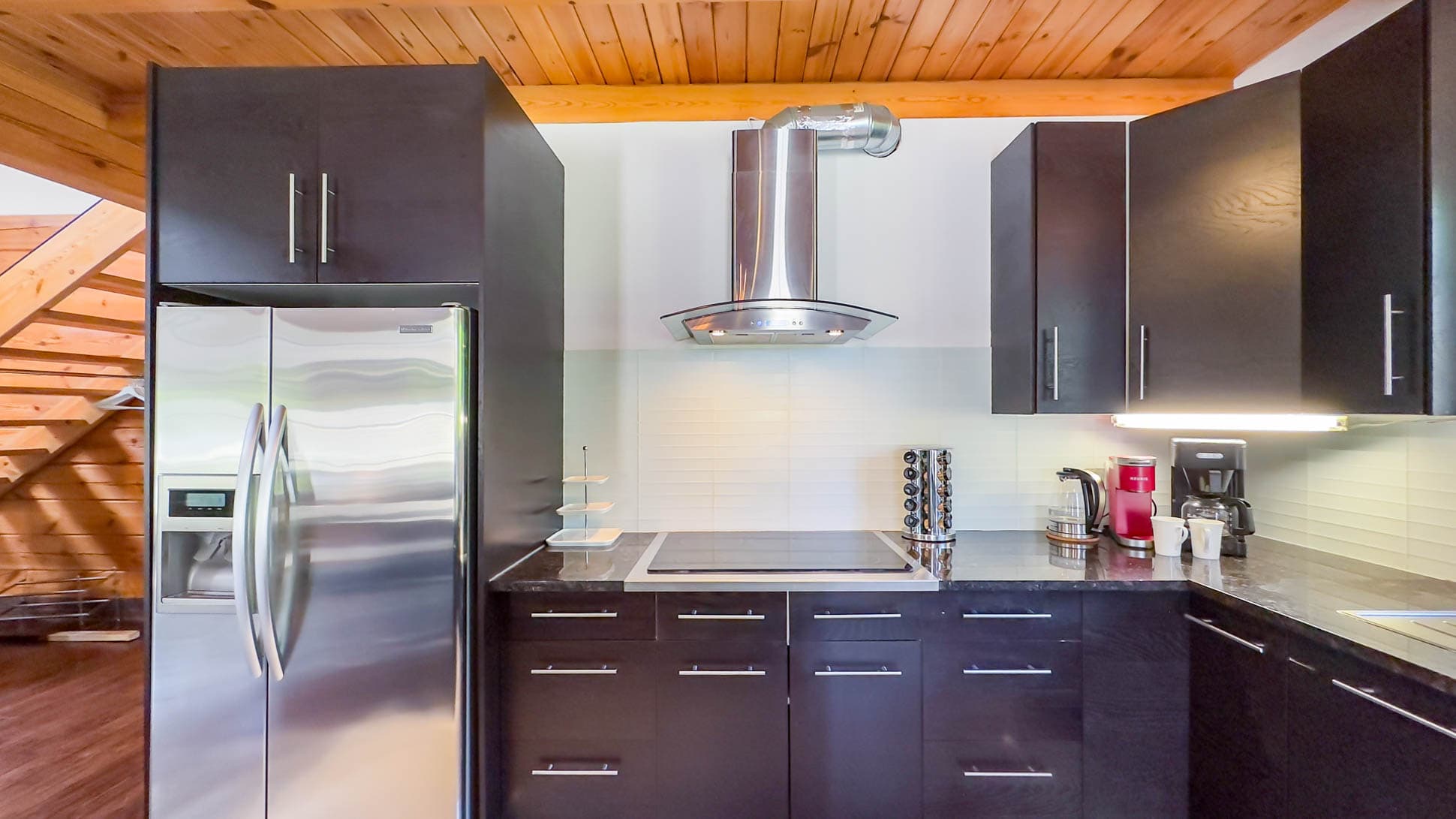 Beautiful kitchen, with all modern appliances