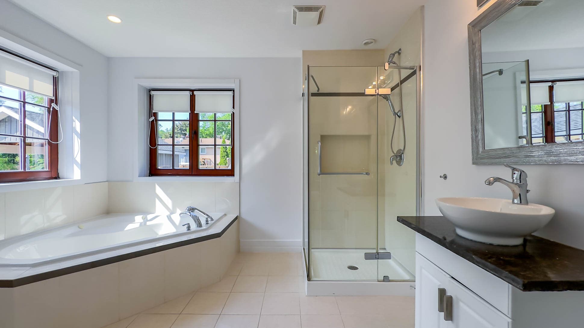 Ensuite 4 Piece Bathroom