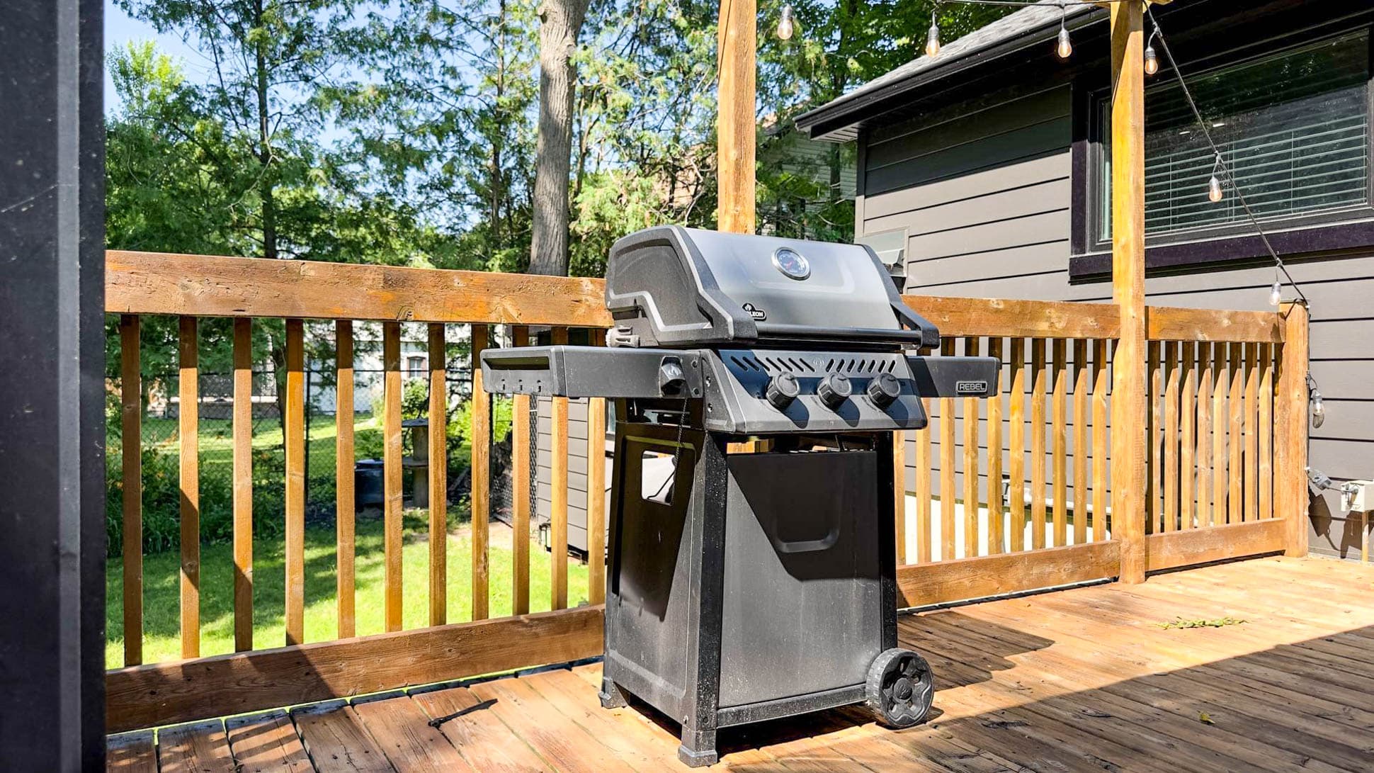 Grillin' and chillin'