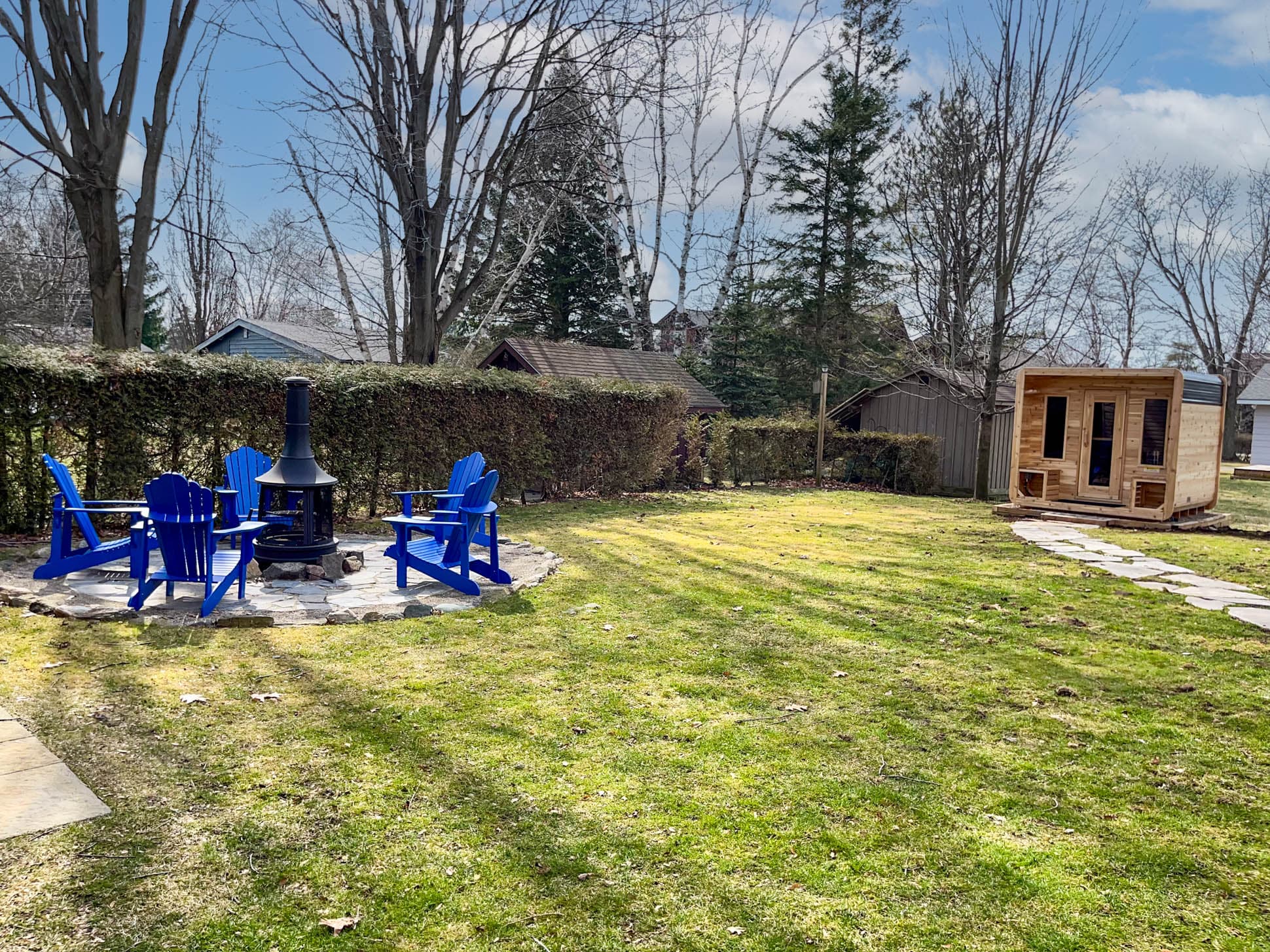 Large backyard for lots of games