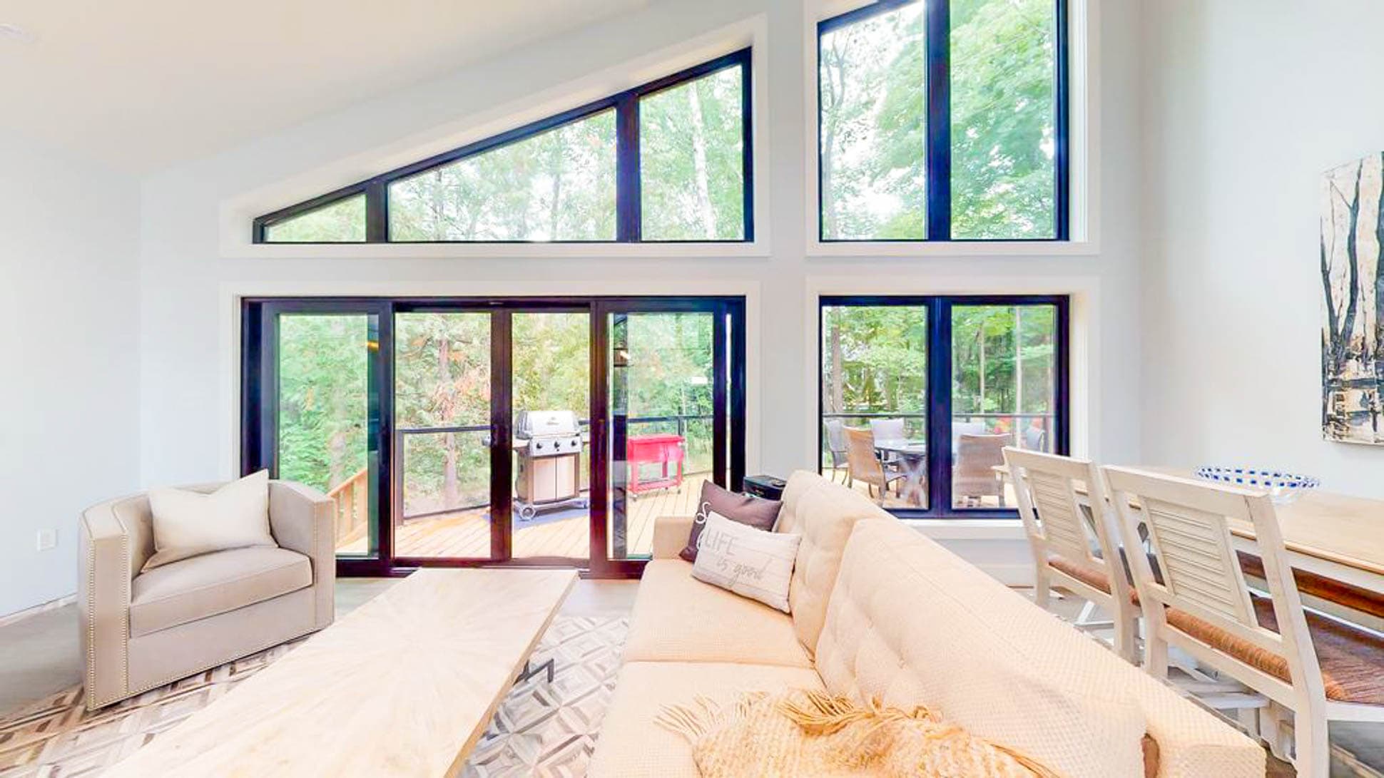 Floor to ceiling windows to maximize natural light