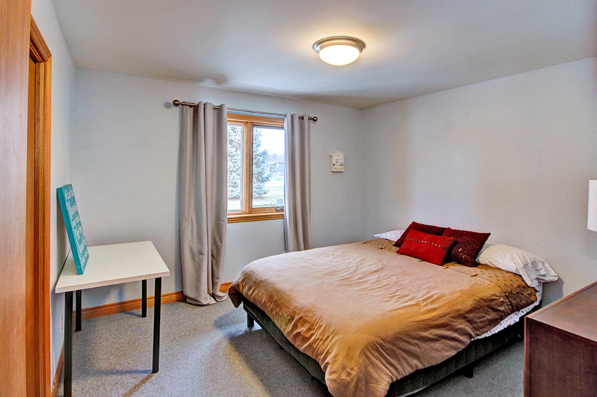 Bedroom 3 has Queen Bed