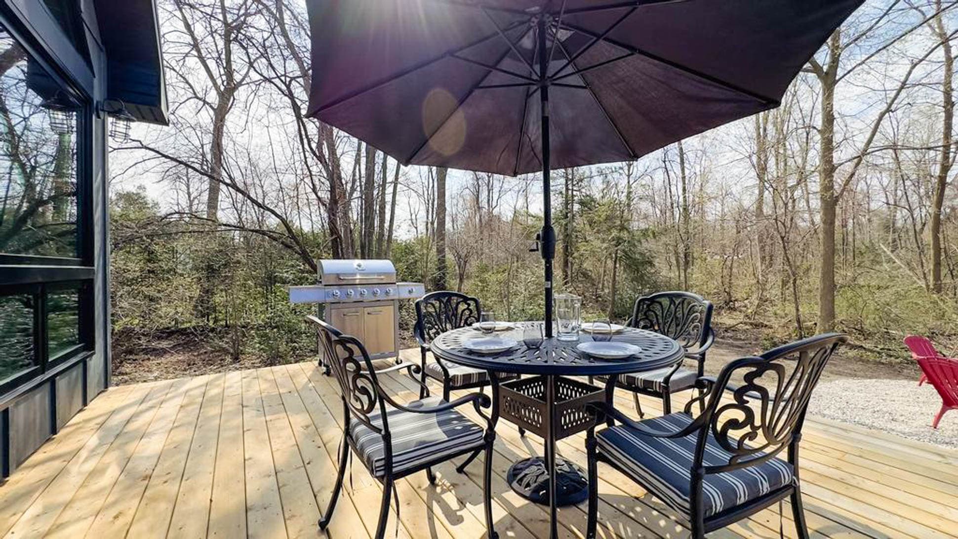 Enjoy al fresco dining